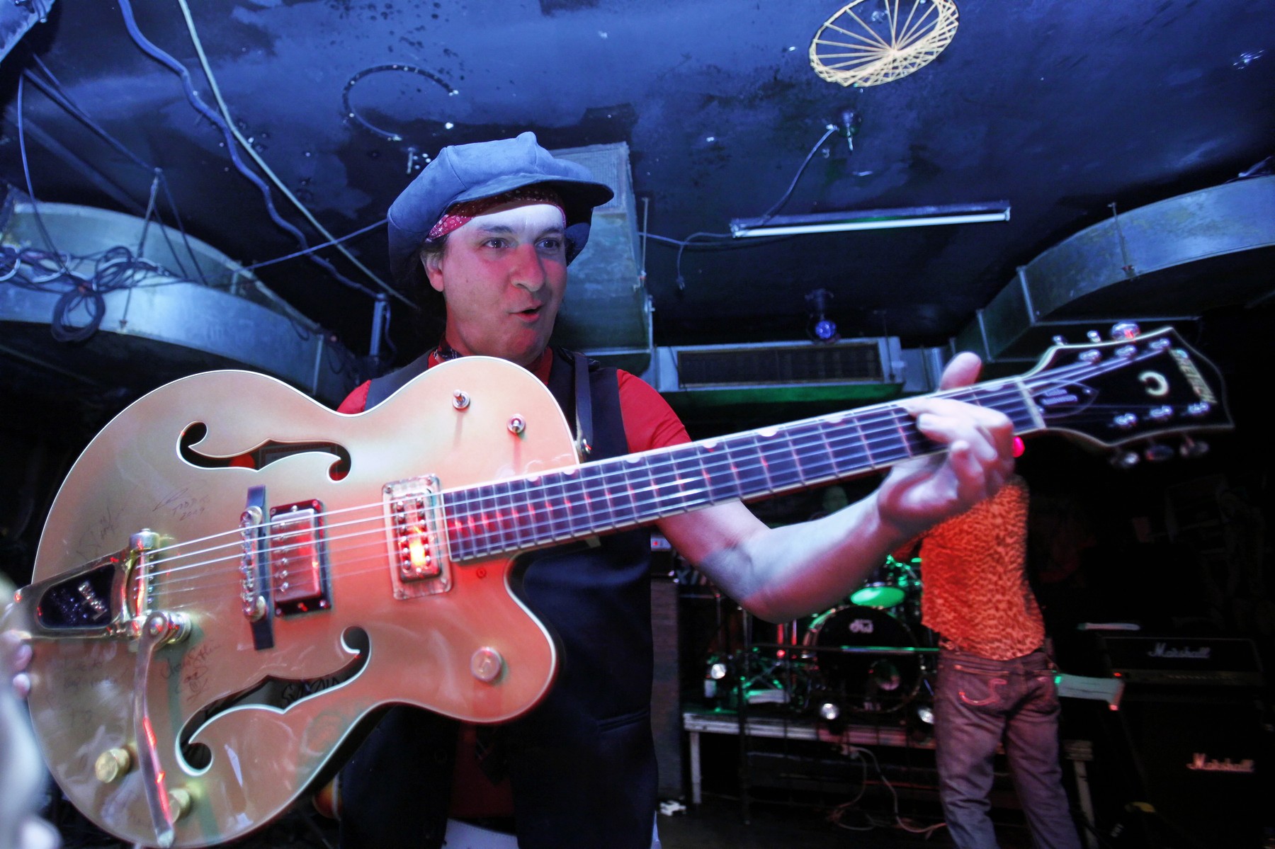 Konzert: New York Dolls, Sylvain Sylvain (Gitarre), im Berliner Sage Club, Glamrock, Protopunk, Musik,,Image: 292247996, License: Rights-managed, Restrictions: , Model Release: no, Credit line: Thomas Bartilla / AKG / Profimedia