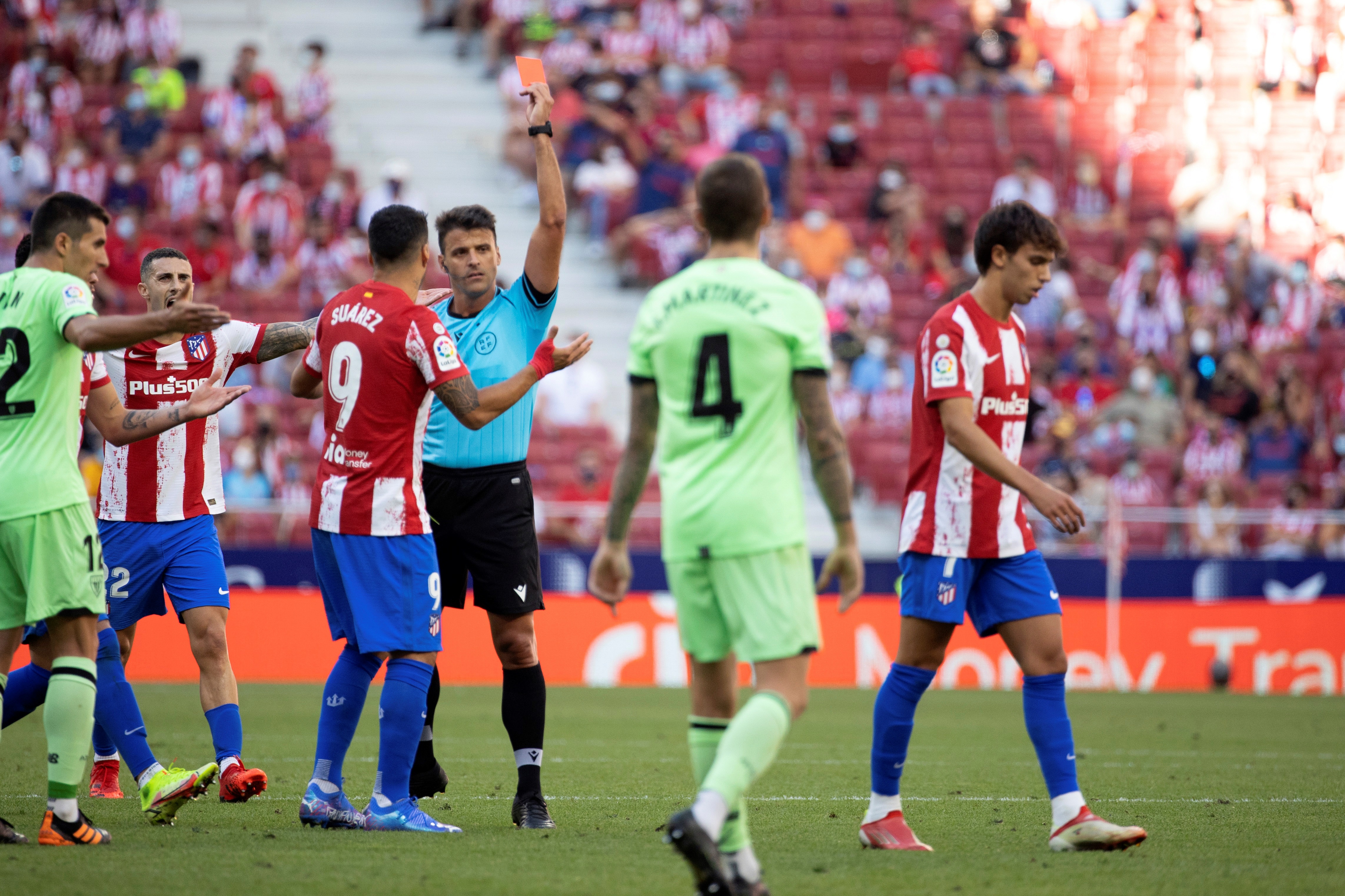 Žoao Feliks crveni FK Atletiko Madrid