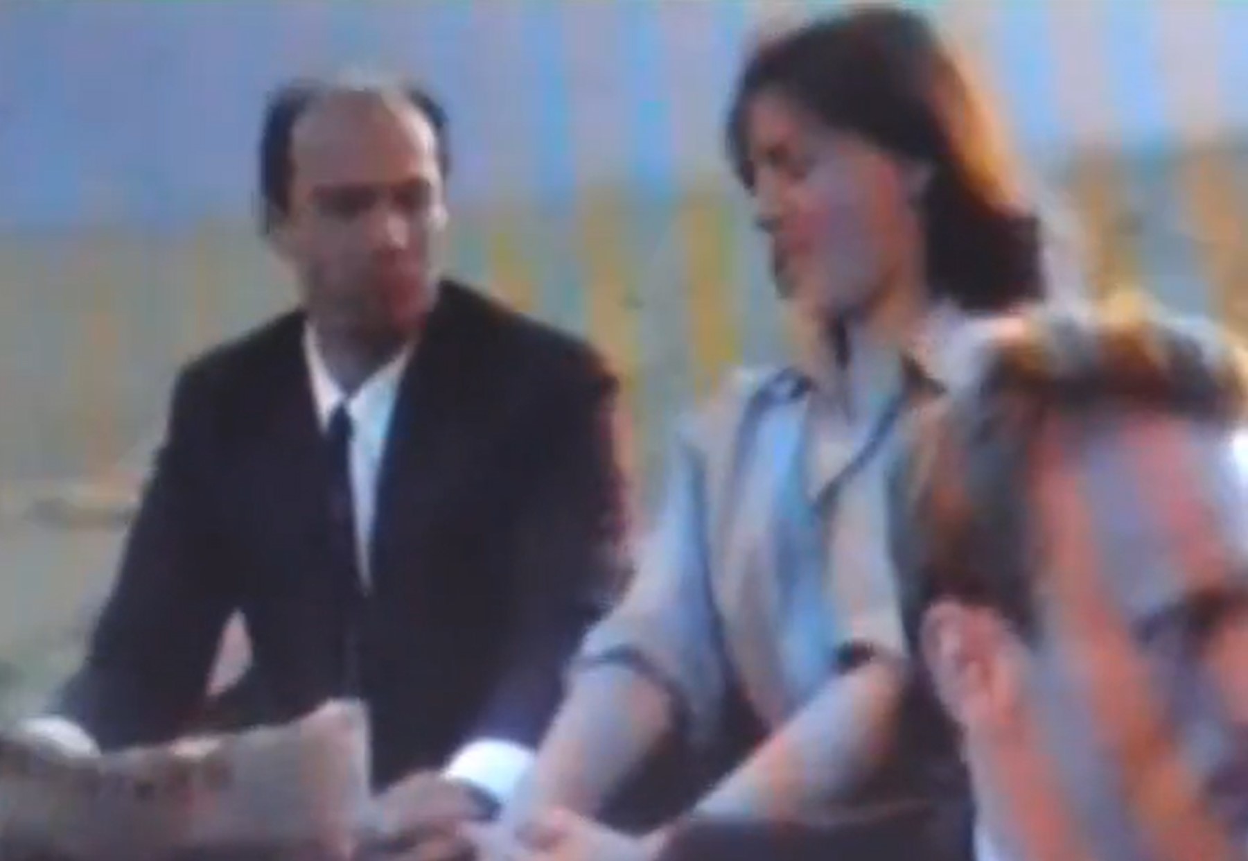 Mira Furlan, Otac na službenom putu