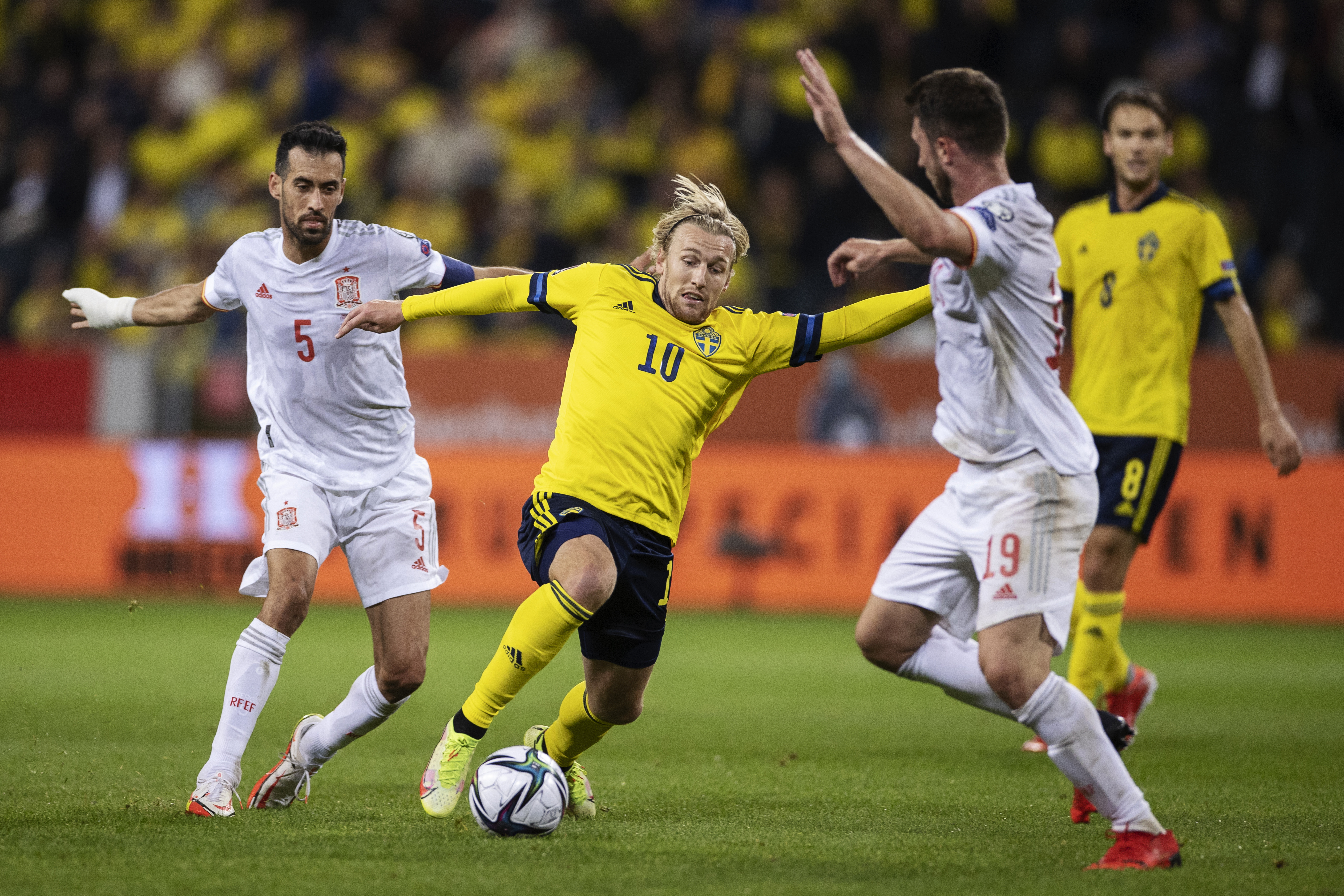 Sergio Busquets, Aymeric Laporte, Emil Forsberg