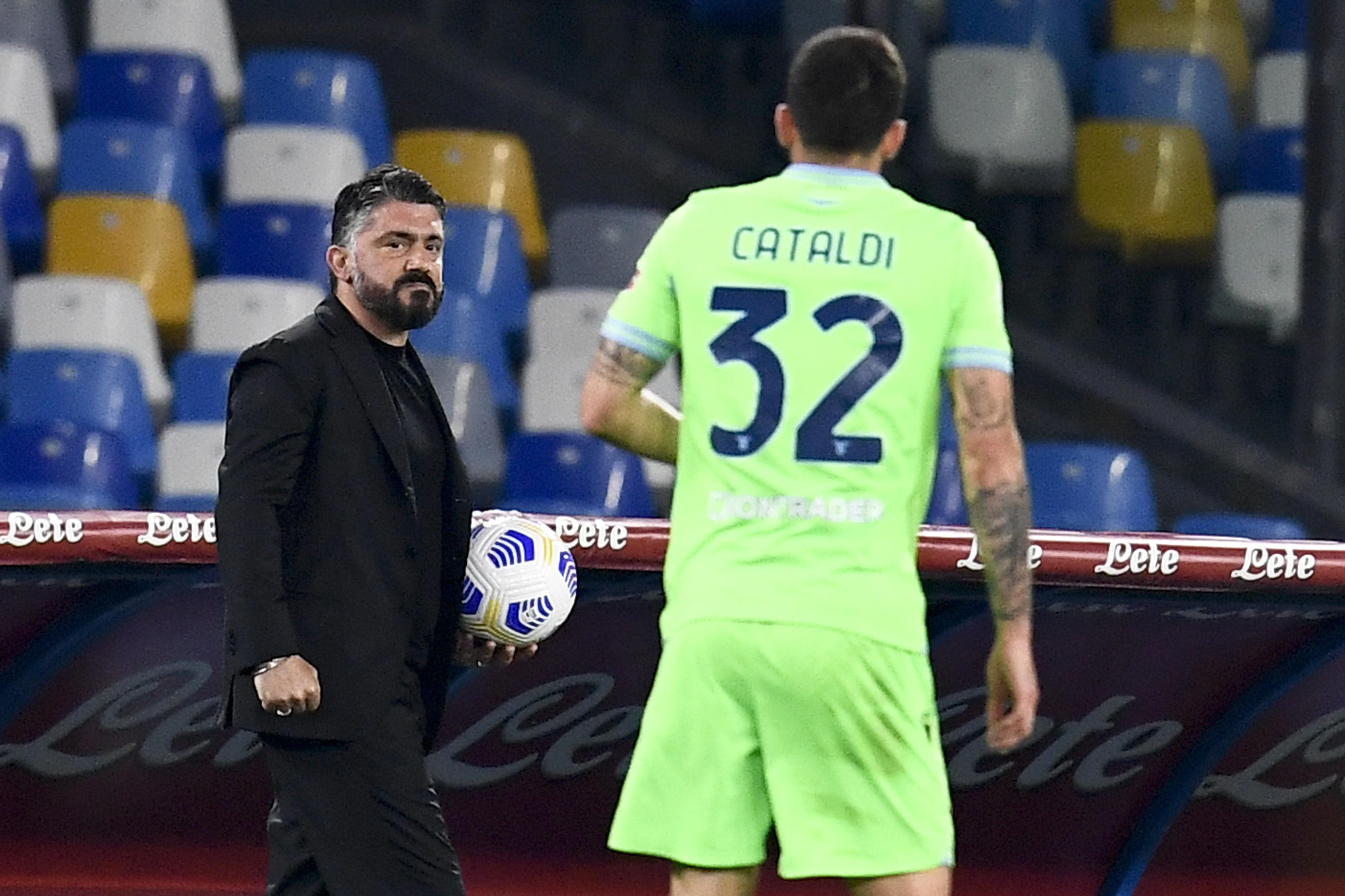 epa09153733 Napoli's head coach Gennaro Gattuso during the Italian Serie A soccer match SSC Napoli vs SS Lazio at the Diego Armando Maradona stadium in Naples, Italy, 22 April 2021.  EPA-EFE/CIRO FUSCO