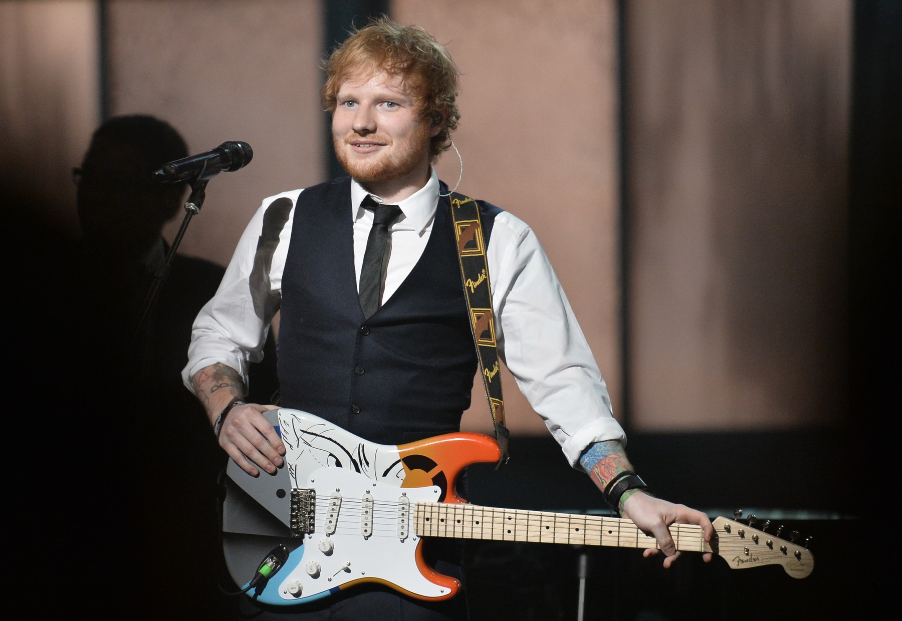 Ed Sheeran performs on stage at the 57th Annual Grammy Awards in Los Angeles February 8, 2015.,Image: 217725705, License: Rights-managed, Restrictions: , Model Release: no, Credit line: ROBYN BECK / AFP / Profimedia