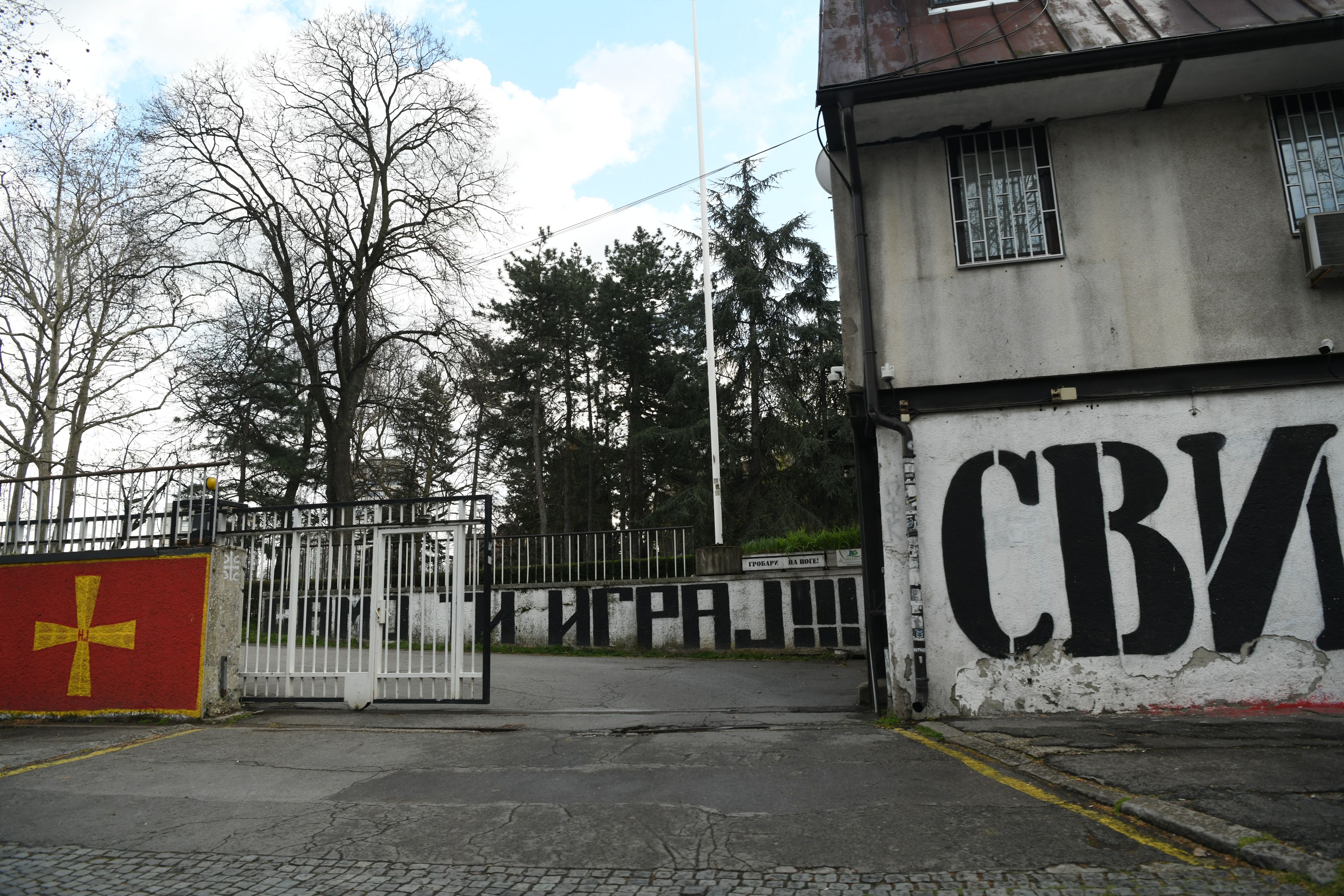 Beograd 07. april 2021. Atmosfera ispred stadiona pred derbi pripadnici reda i mira policija i zandarmerija na beogradskim ulicama Foto:Goran Srdanov/Nova.rs