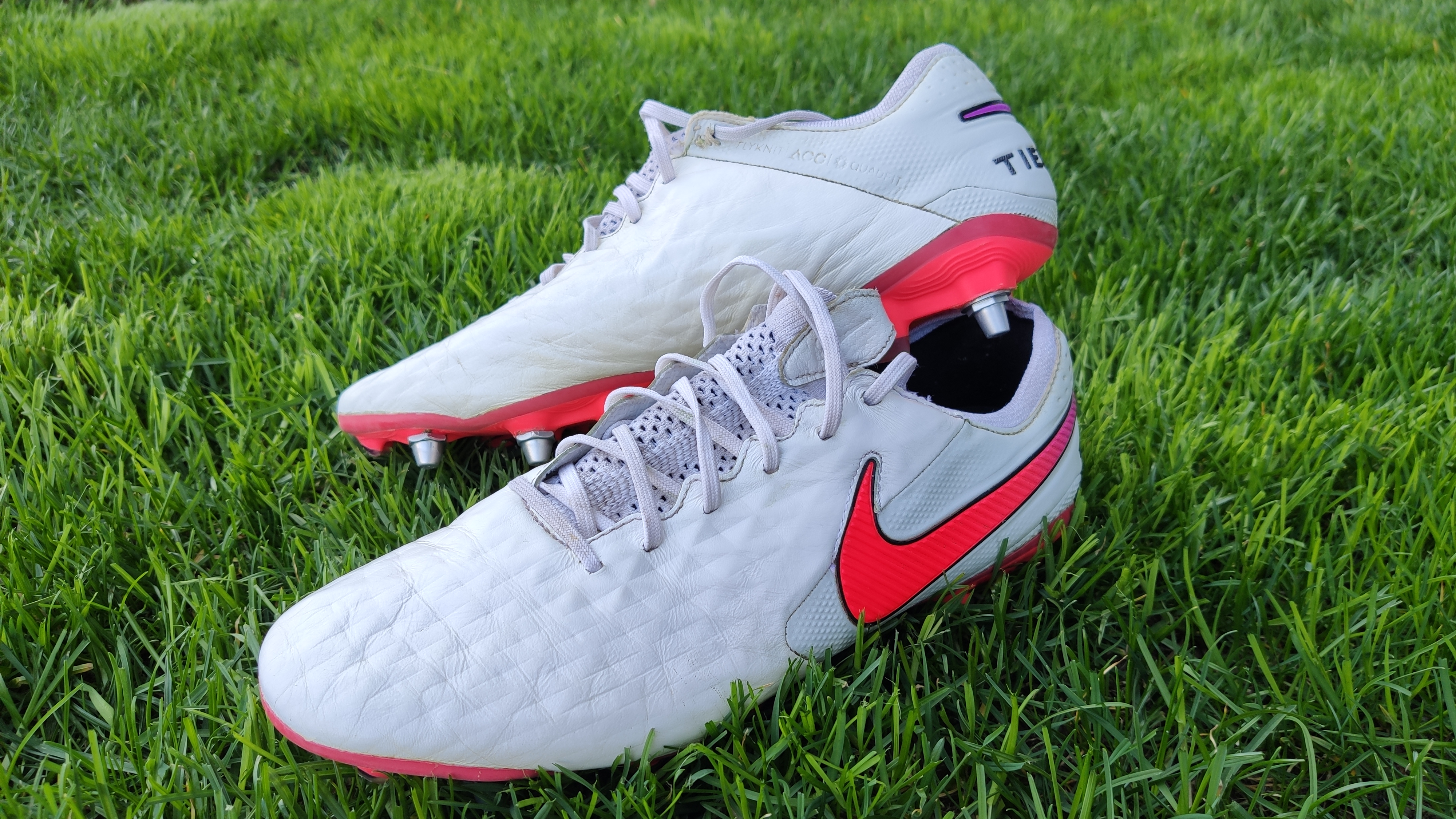 stefan mitrović kopačke na aukciju