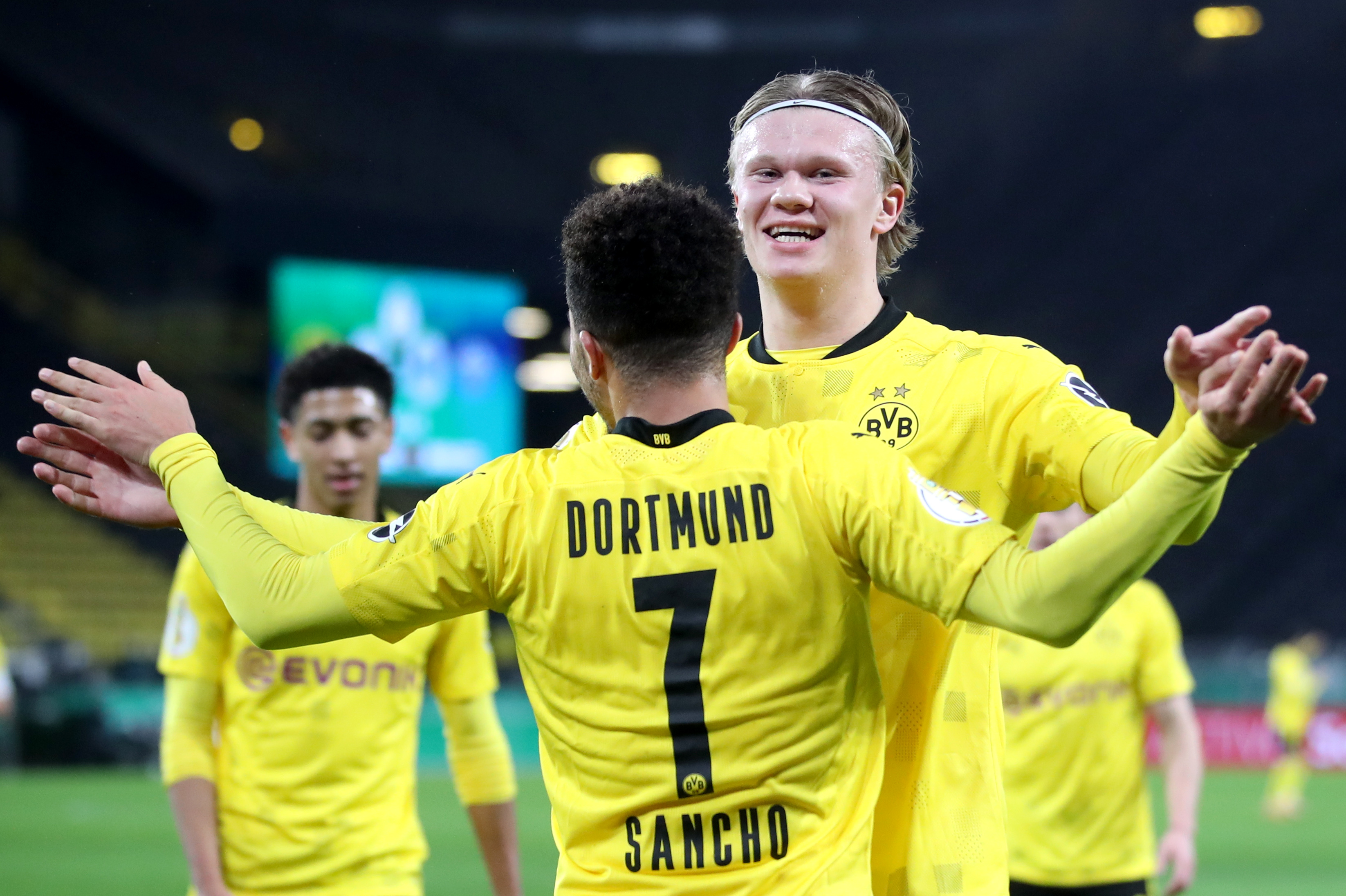 Borussia Dortmund vs SC Paderborn 07