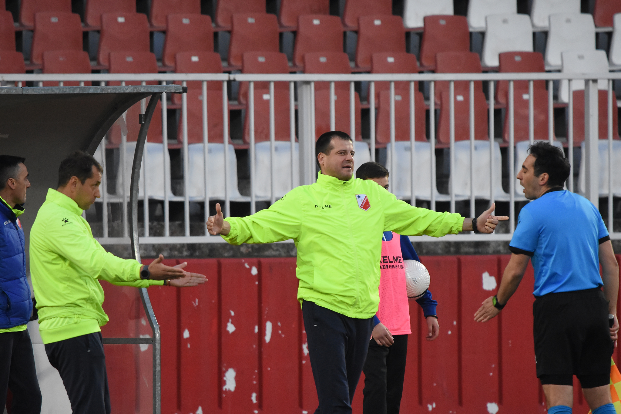 Novi Sad1042 fudbal Vojvodina Partizan foto Nenad Lazic