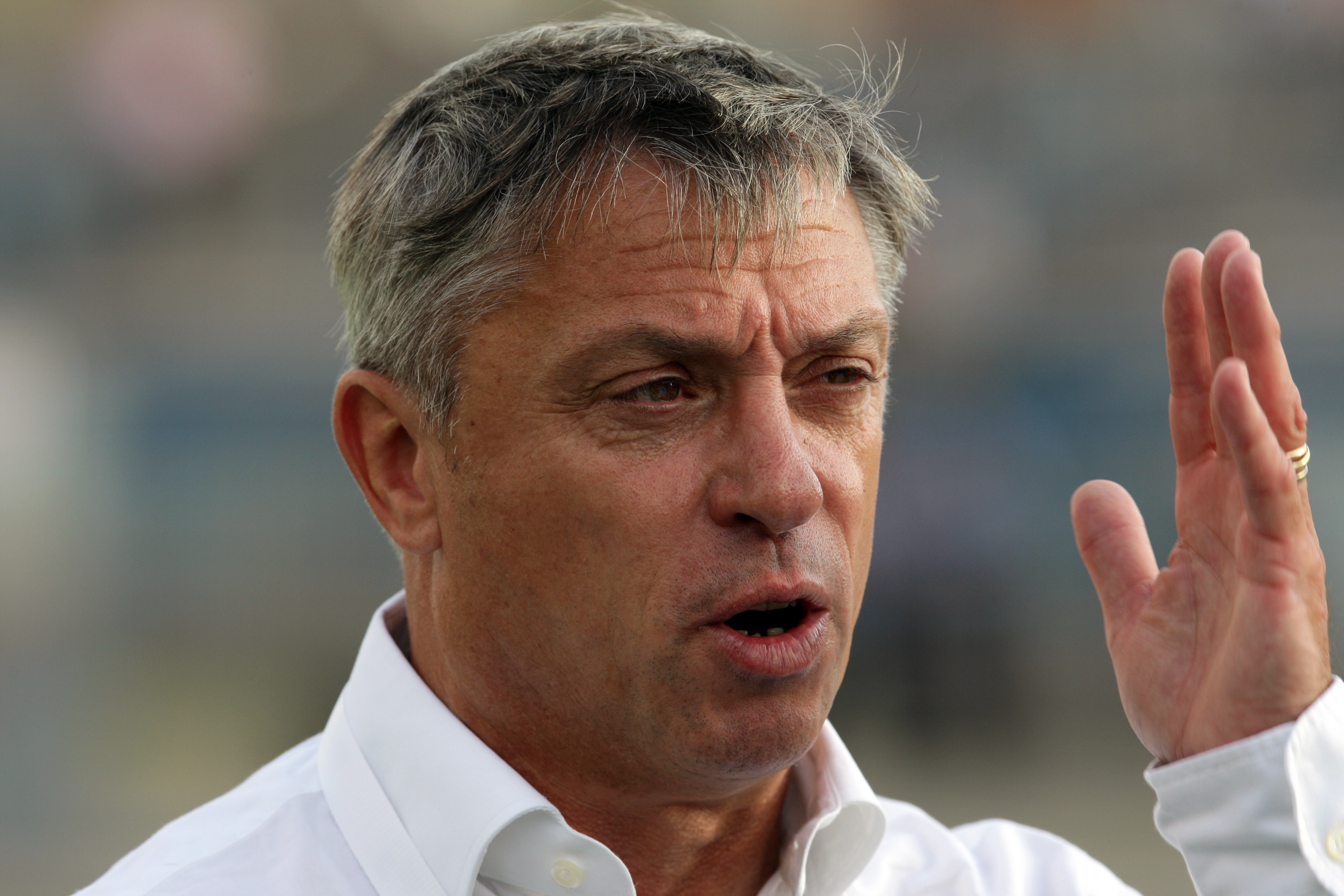 epa02862653 Montenegro's national soccer team head coach Zlatko 'Cico' Kranjcar gestures before the international friendly soccer match against Albania in Shkoder, Albania, 10 August 2011. Albania won 3-2.  EPA/ARMANDO BABANI