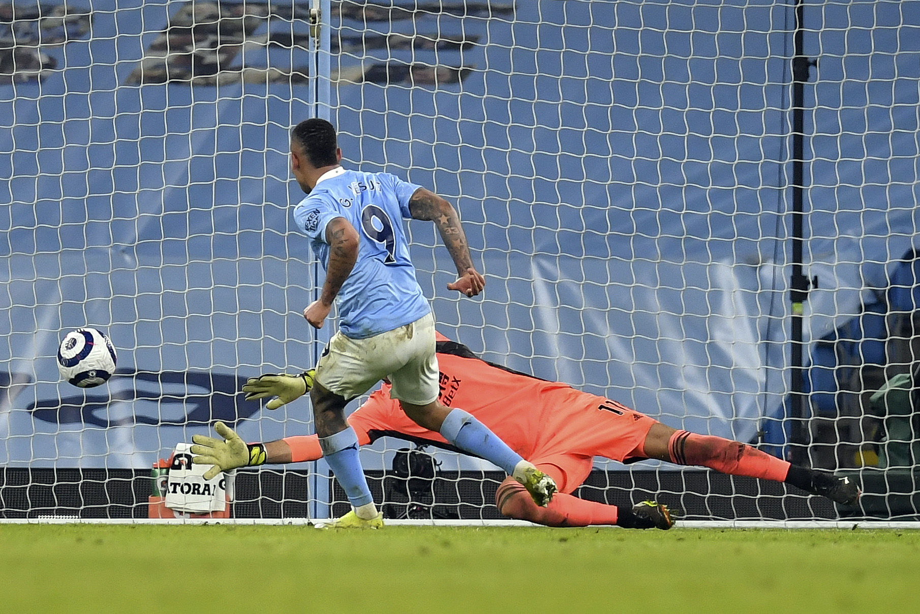 Manchester City vs Wolverhampton Wanderers