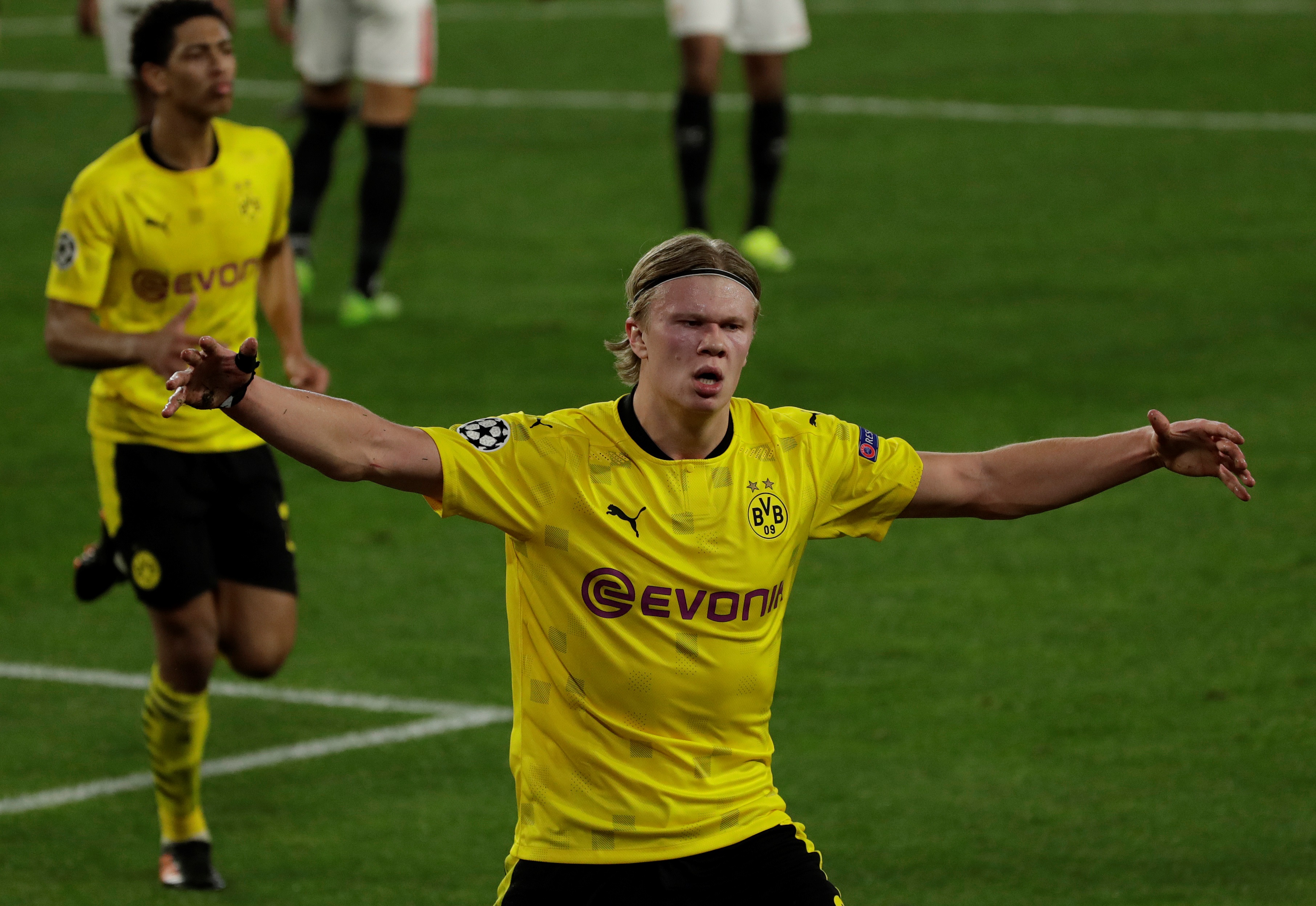 Sevilla FC vs Borussia Dortmund
