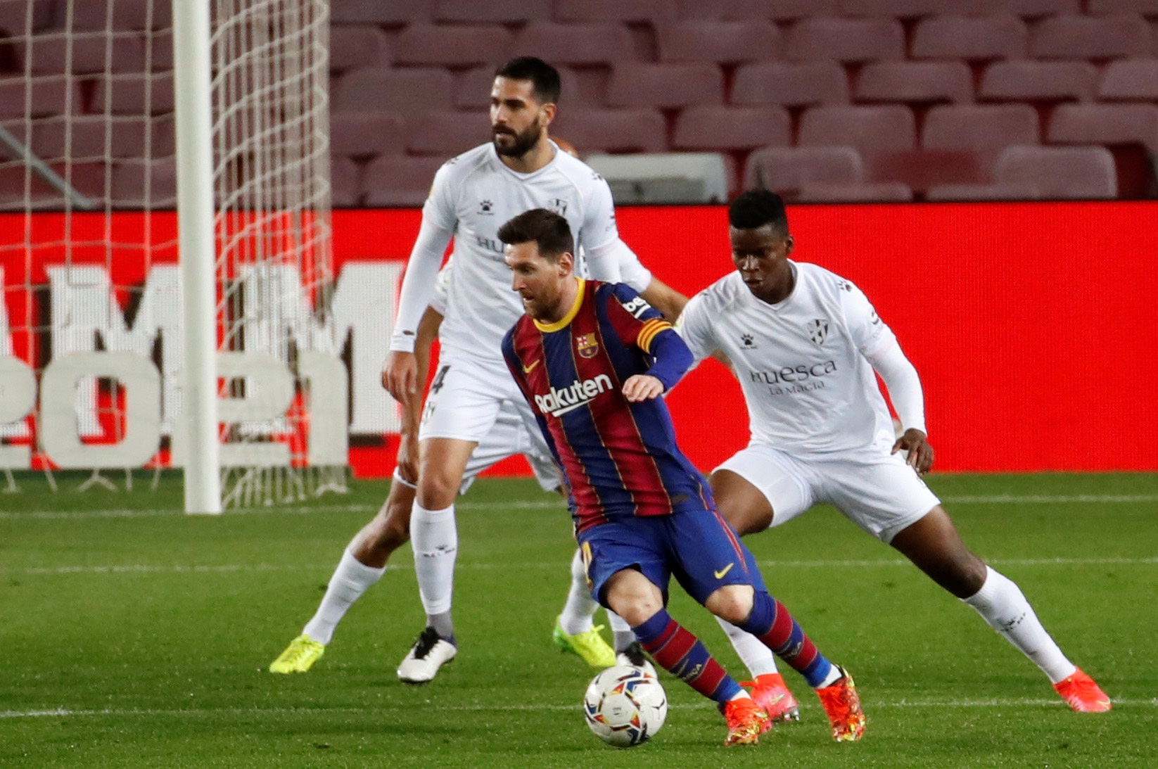 FC Barcelona vs SD Huesca