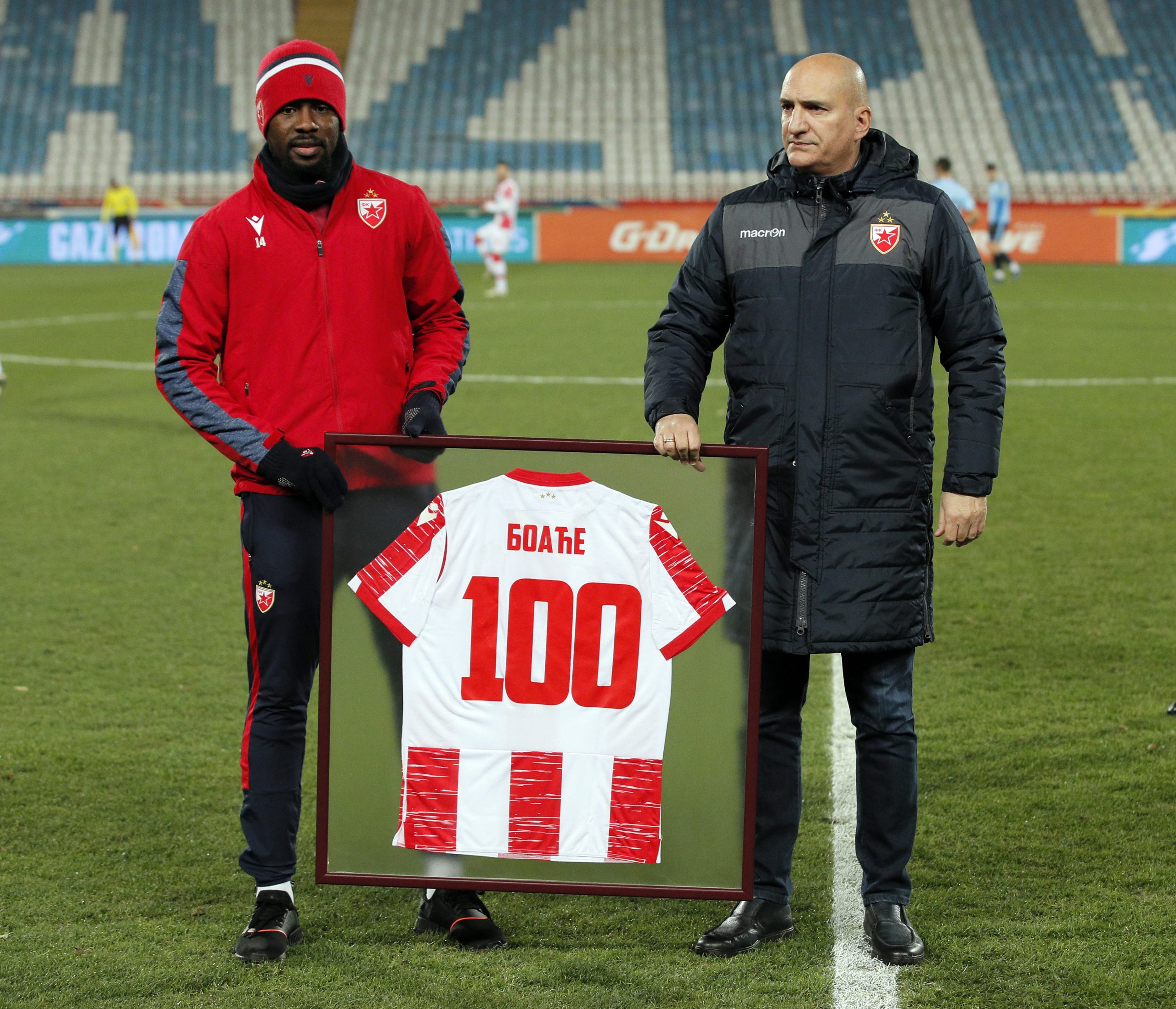 Richmond Boakye Mitar Mrkela Super liga Srbije, superliga, Crvena Zvezda - Backa  Belgrade, Serbia, 13.12.2020. Decembar 13. 2020. photo: Pedja Milosavljevic / STARSPORT