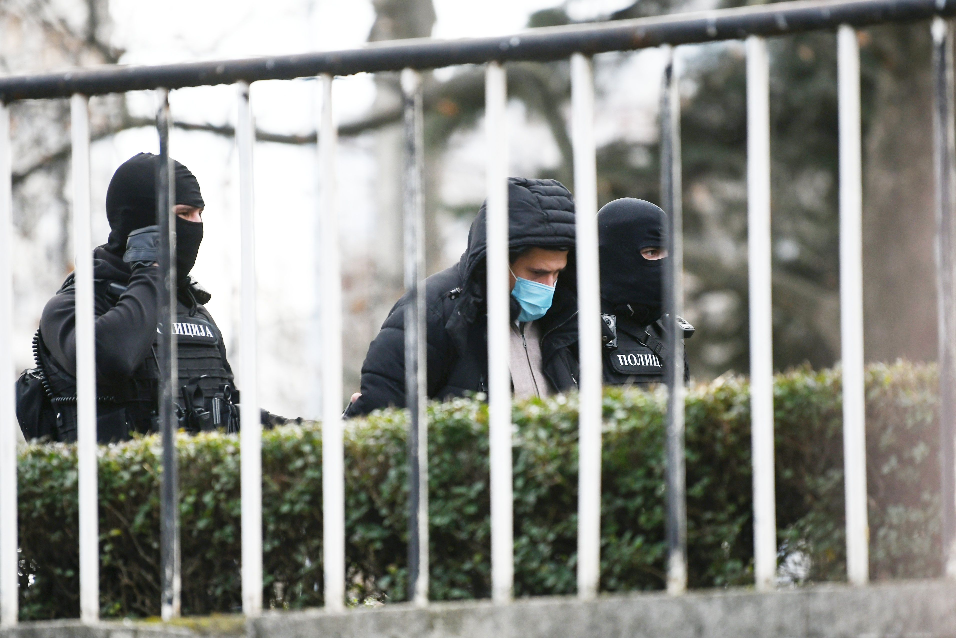 Beograd 04.02.2021. Privođenje, privodjenje, Policija ispred stadiona fudbalskog kluba Partizan, Partizan, žandarmerija Foto: Vesna Lalić/Nova.rs
