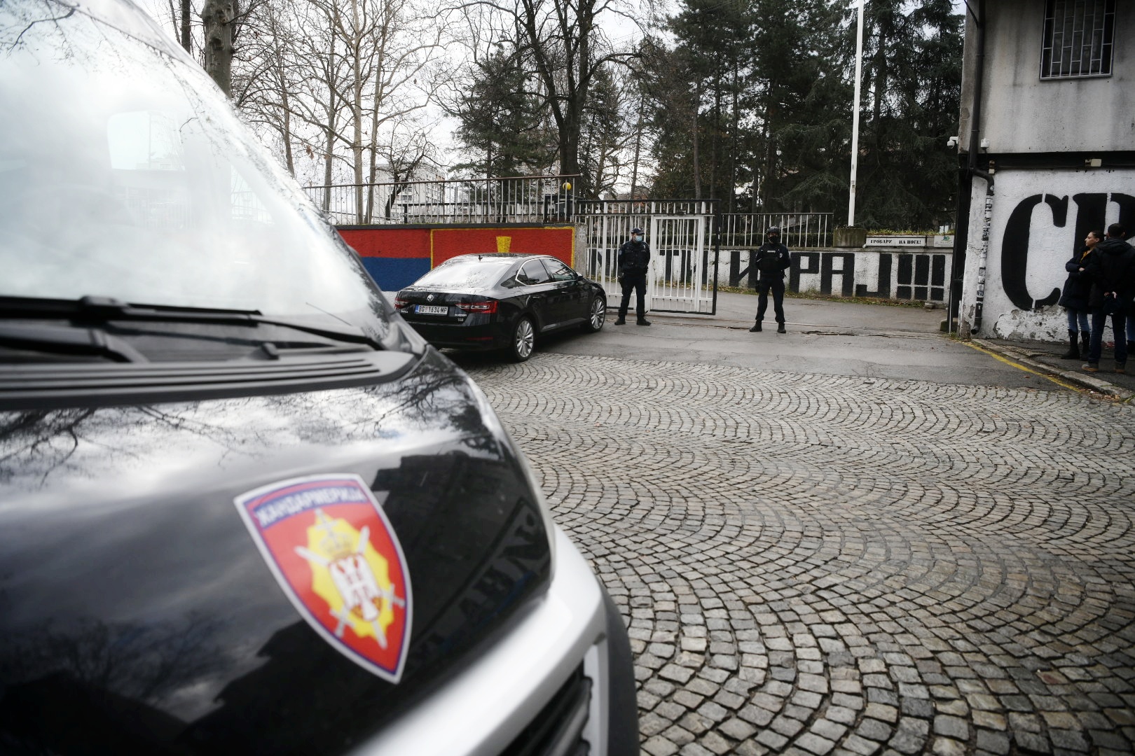 Beograd 04.02.2021. Policija ispred stadiona fudbalskog kluba Partizan, Partizan, žandarmerija Foto: Vesna Lalić/Nova.rs
