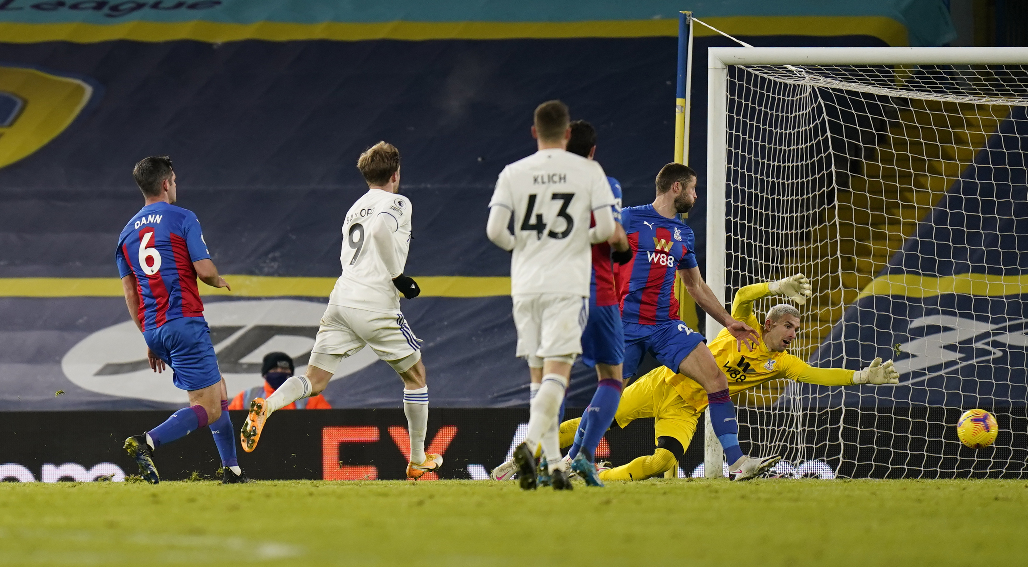 Leeds United vs Crystal Palace
