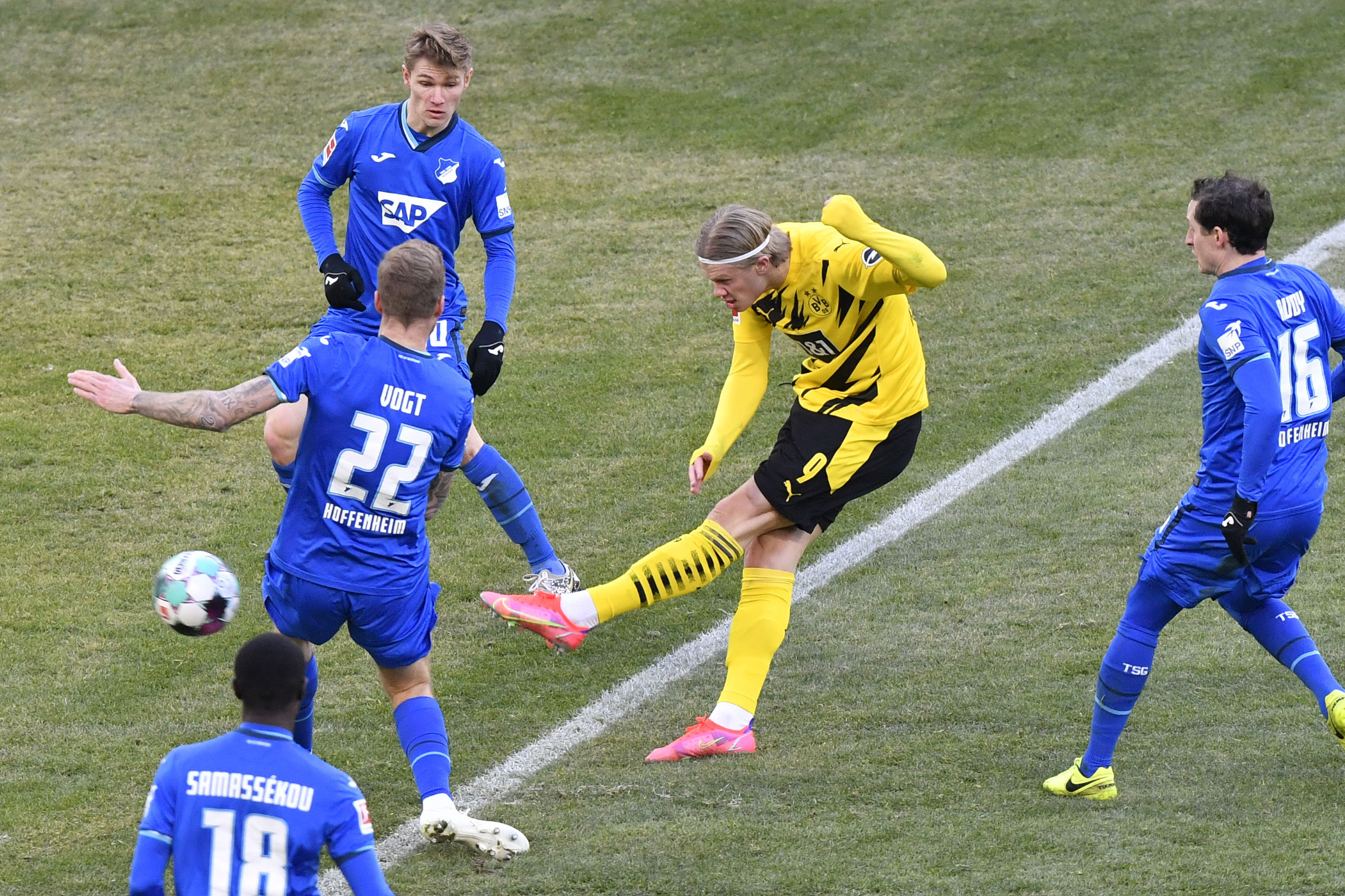 Borussia Dortmund vs TSG Hoffenheim