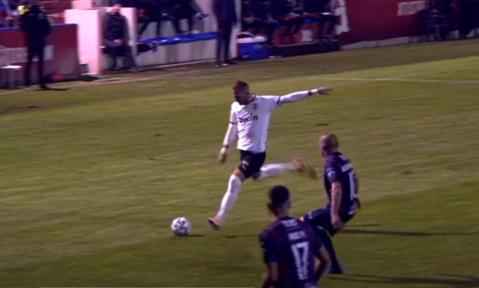 Uros Racic gol jeklano