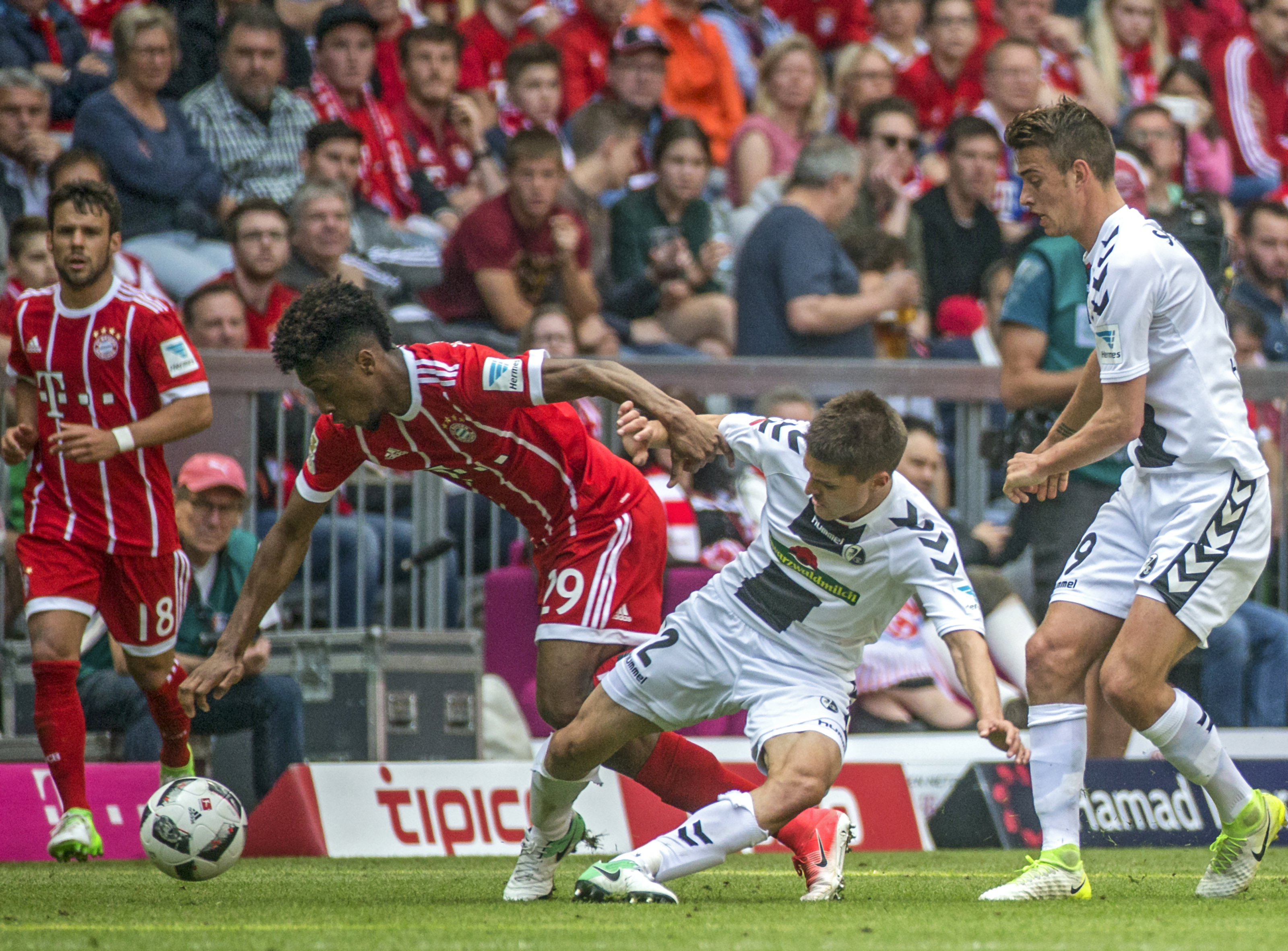 FC Bayern Munich vs SC Freiburg