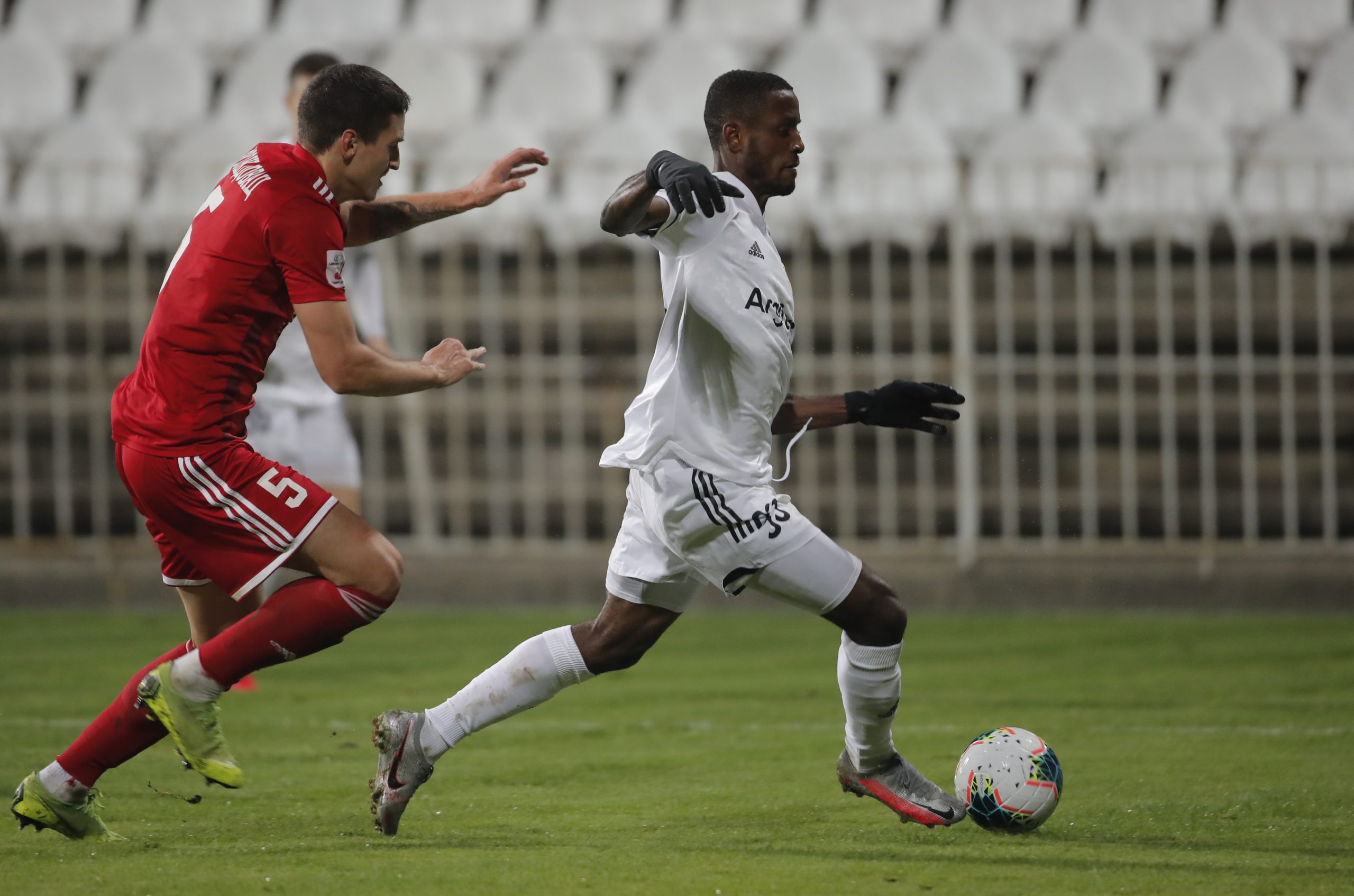 Vincent Eze Okeuhie Superliga Srbije, super liga Cukaricki - Vozdovac Belgrade, Serbia Novembar 7.  Beograd, Srbija 7.11.2020. (credit image &amp; photo: Pedja Milosavljevic/STARSPORT)