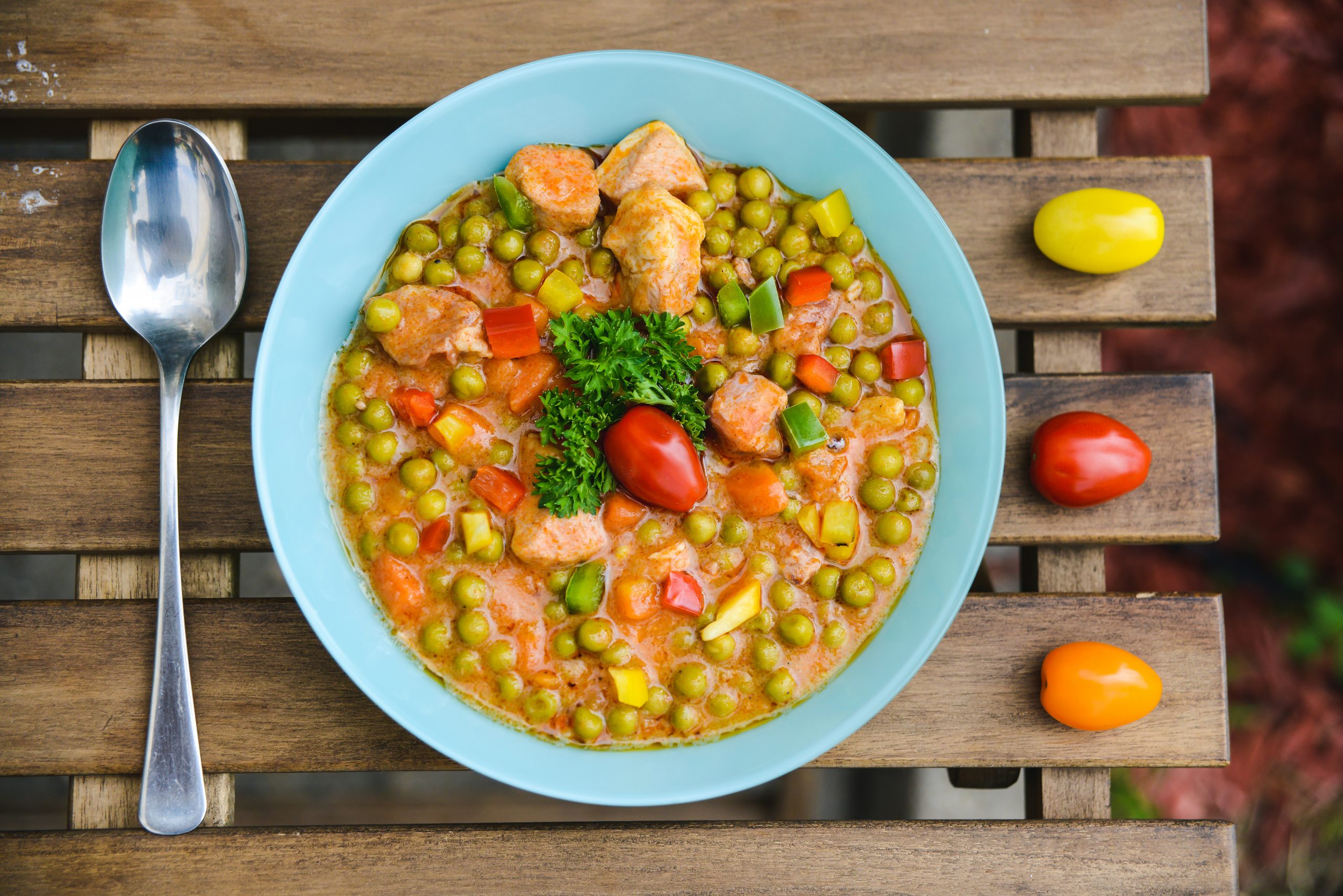 28.5.21. (c) Grasak sa piletinom stock-photo-chicken-stew-with-potatoes-carrot-and-green-peas-with-various-paprika-outdoor-lunch-food-1306172668