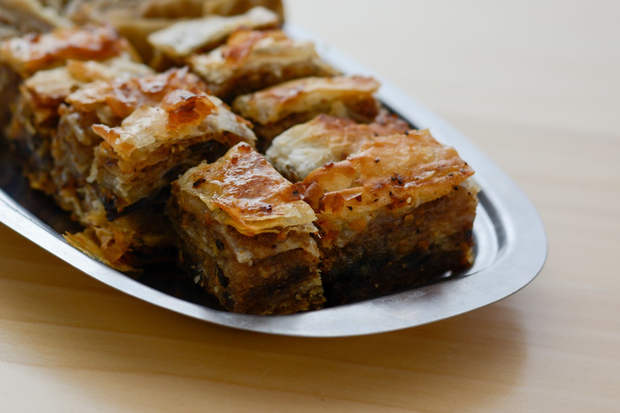 Traditional serbian cake baklava arranged on metal plate for serving on Saint day,Image: 335563338, License: Royalty-free, Restrictions: , Model Release: no, Credit line: Dragomir Radovanovic / Panthermedia / Profimedia