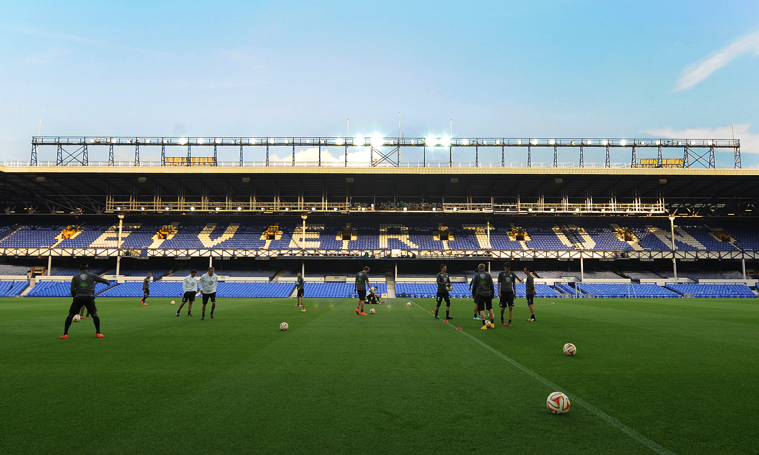 VfL Wolfsburg training