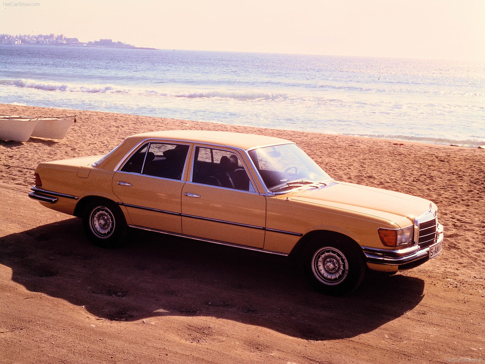 1639050127-Mercedes-Benz-450_SEL_6.9-1975-1600-01.jpg