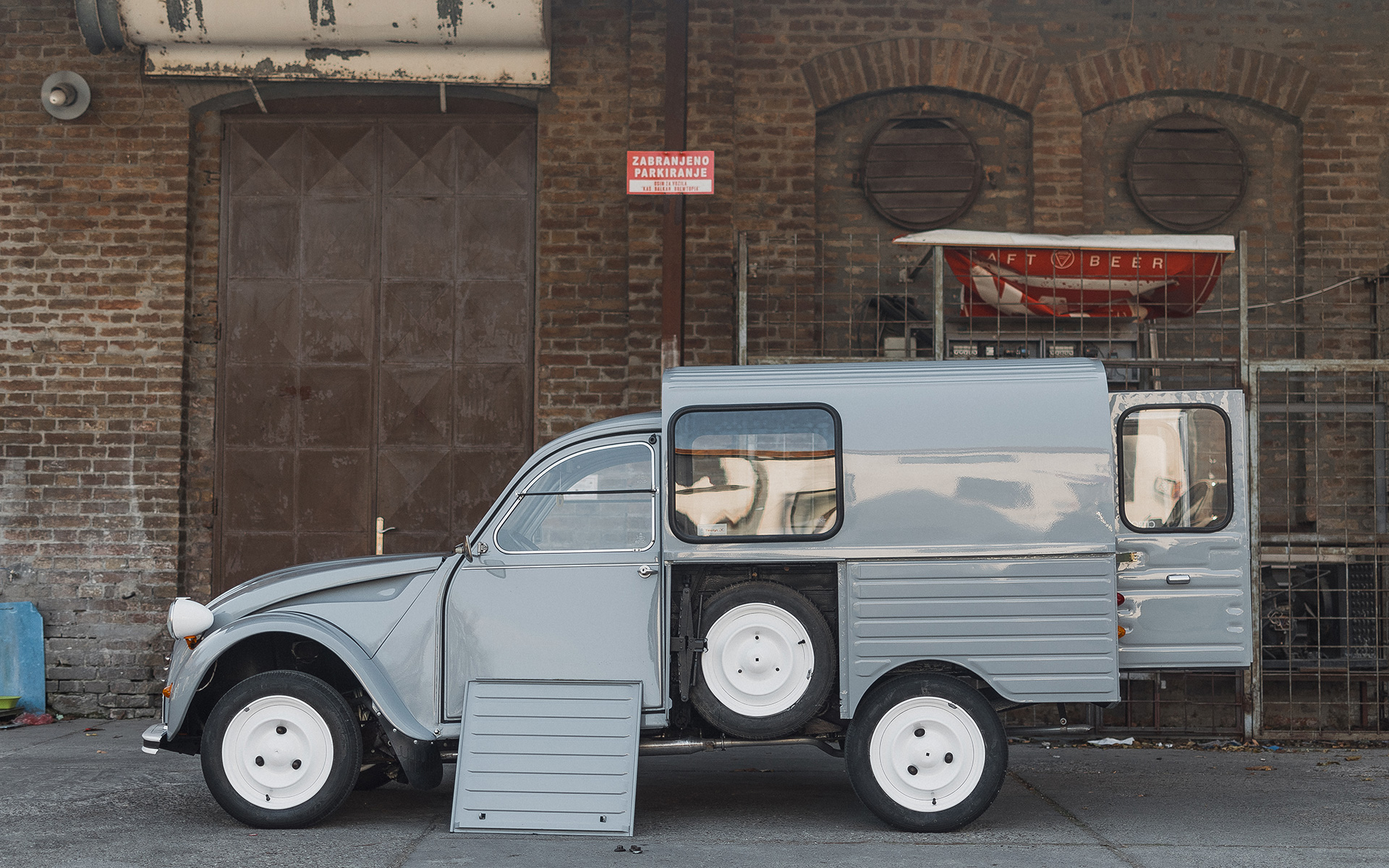 oldtimer, Citroen, Furgon Foto: Miloš Nikodijević