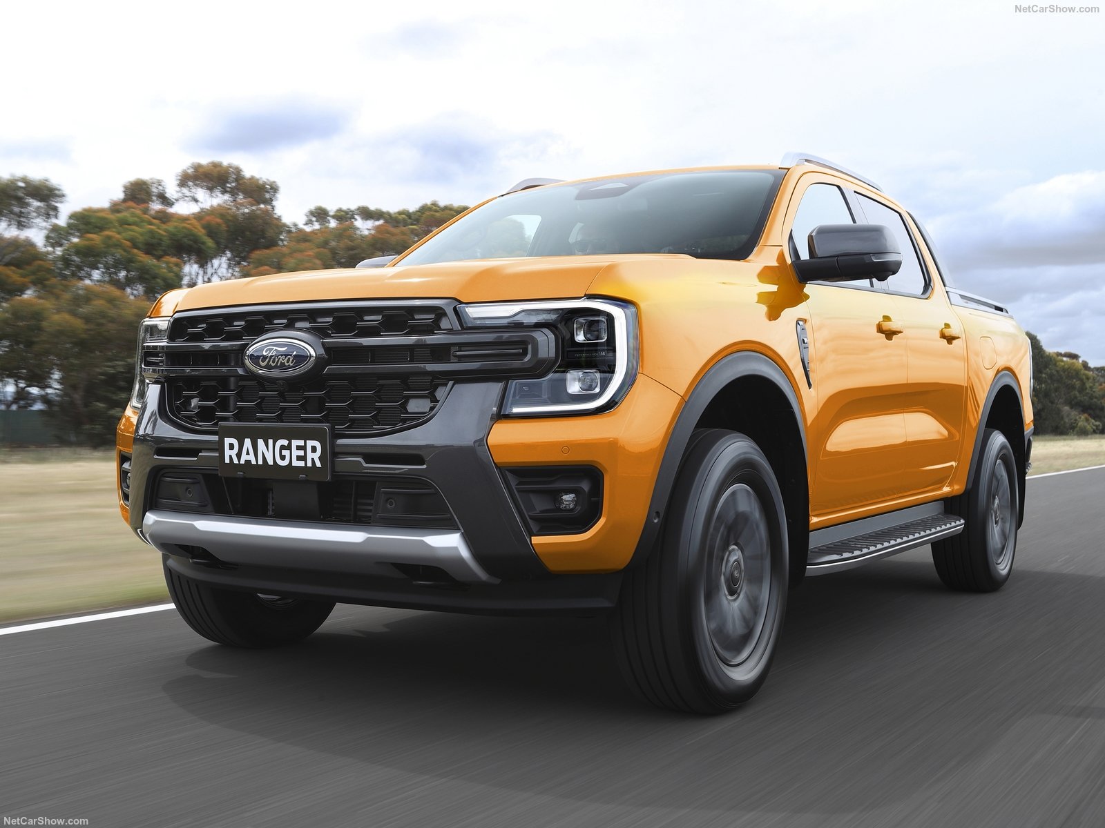 Ford-Ranger-2023-1600-0a