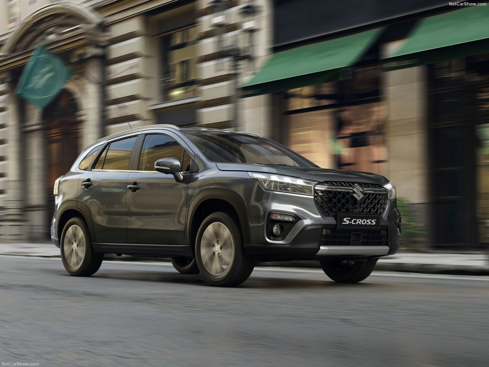 Renault 4, leteći auto. A druge fotke su potpis Suzuki, tag: SX4, S-Cross. Hvala