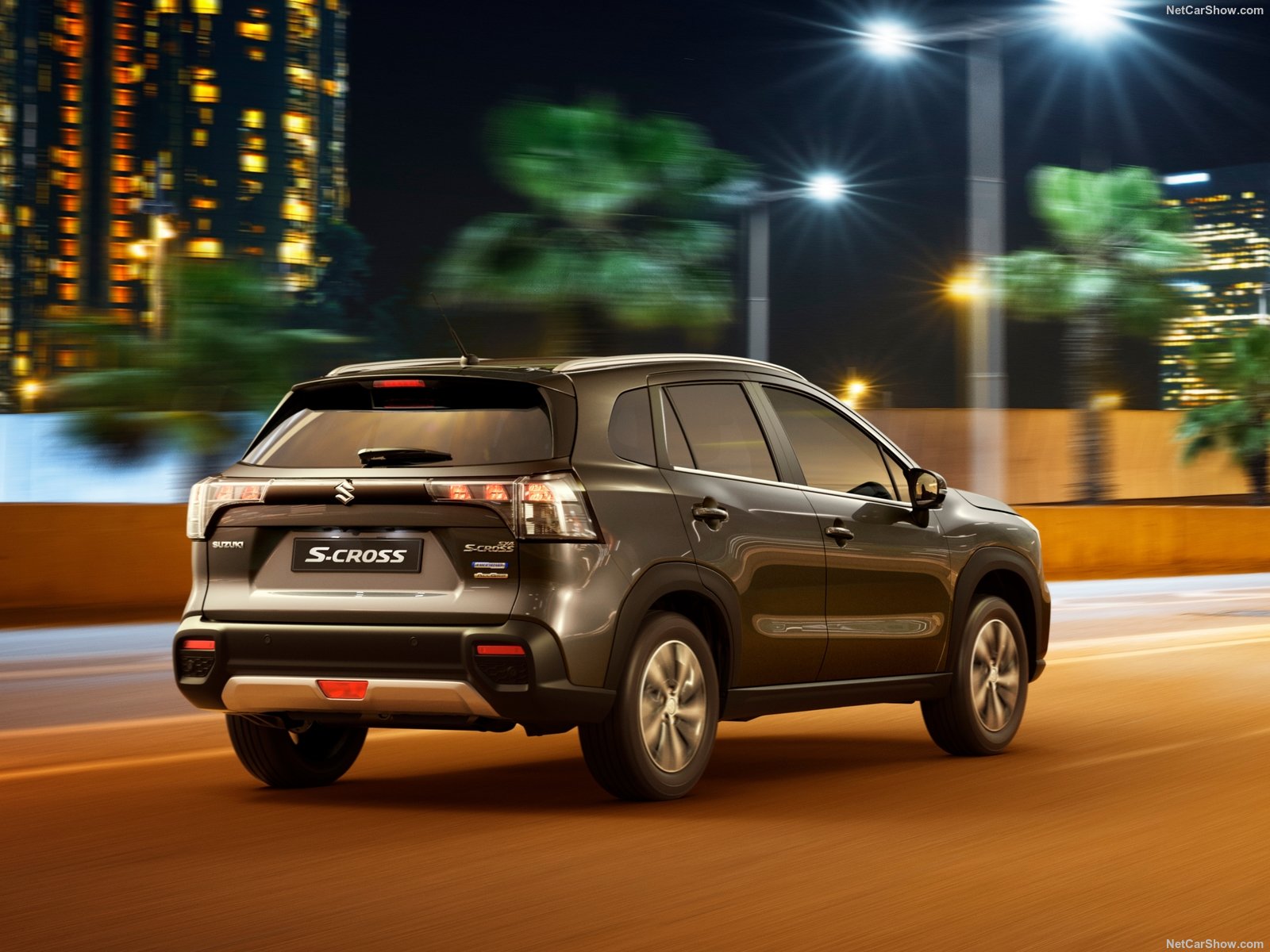 Renault 4, leteći auto. A druge fotke su potpis Suzuki, tag: SX4, S-Cross. Hvala