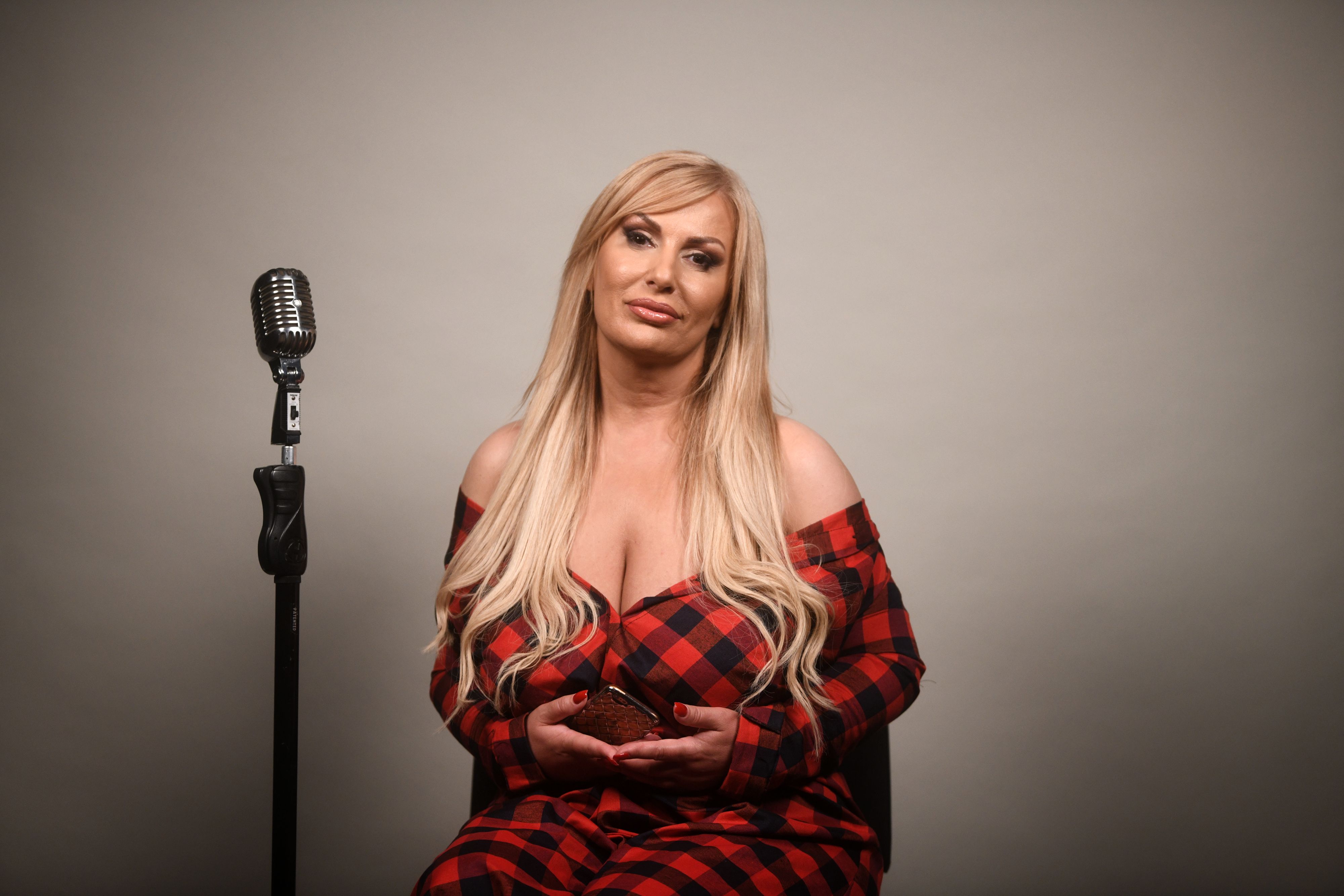 Beograd 29.06.2021. Elma Sinanović, pevačica, intervju Foto: Filip Krainčanić/Nova.rs