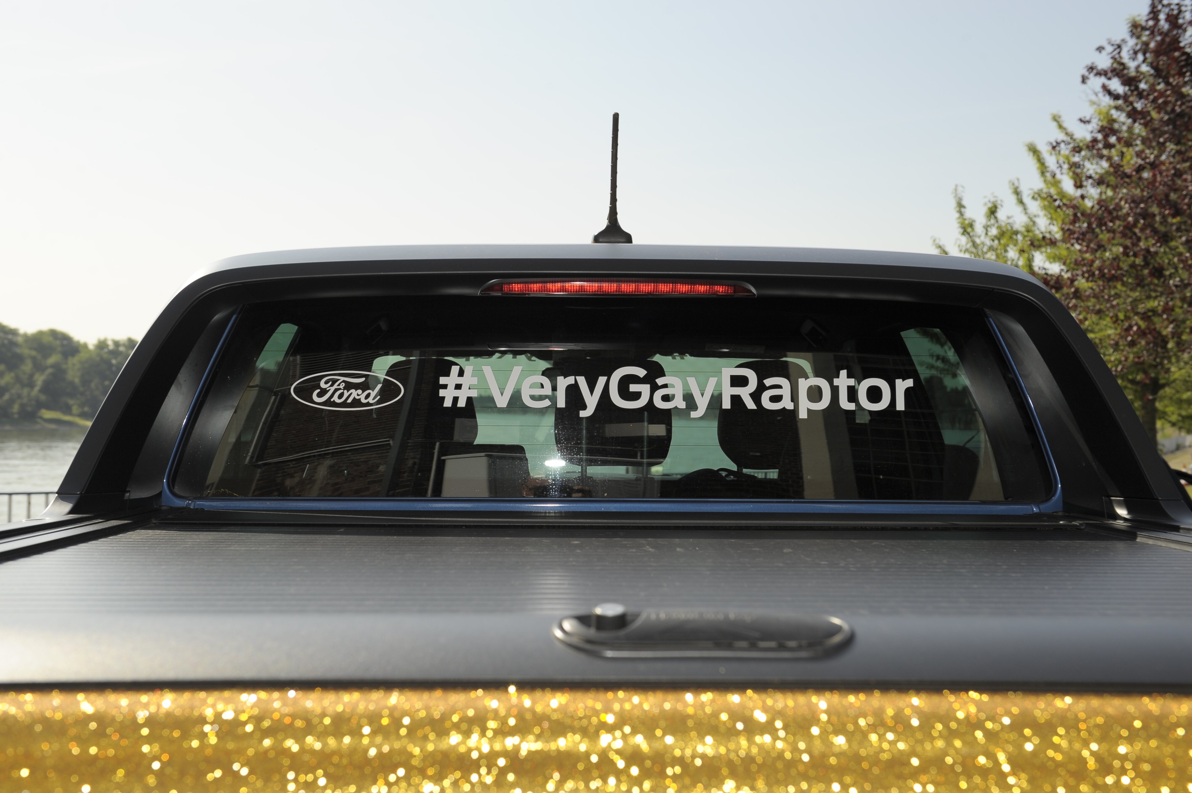 Ford Raptor, Gay Raptor, auto, automobil Foto: Twitter/Ford Europe/@FordEu