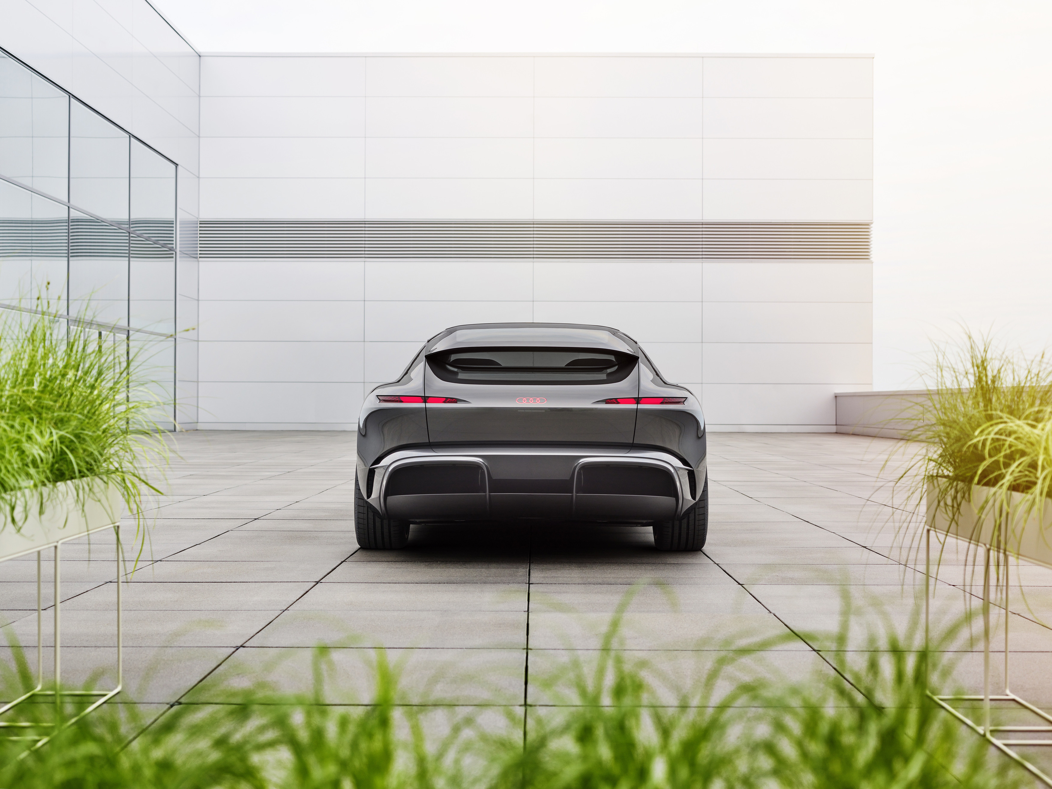 Audi grandsphere concept A8