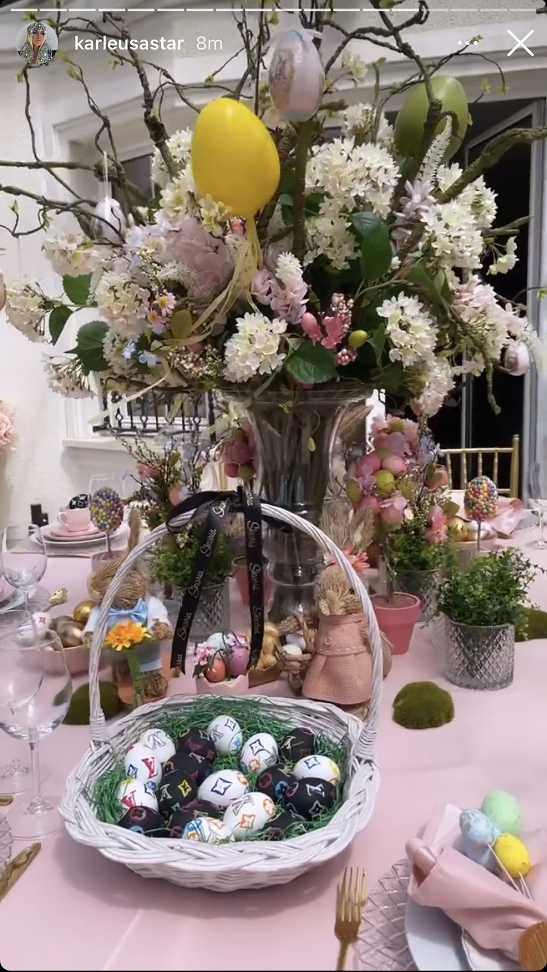 Jelena Karleuša Uskrs