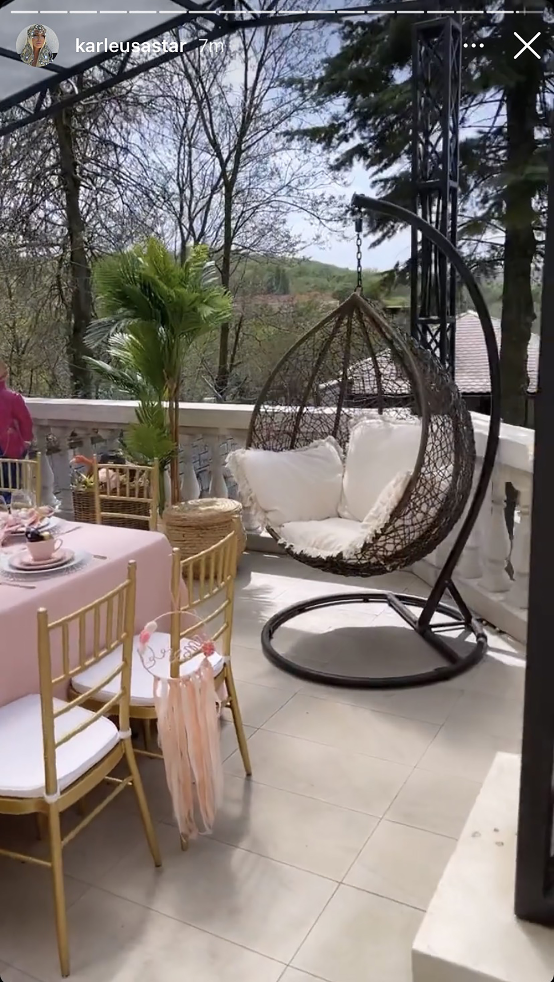 Jelena Karleuša Uskrs