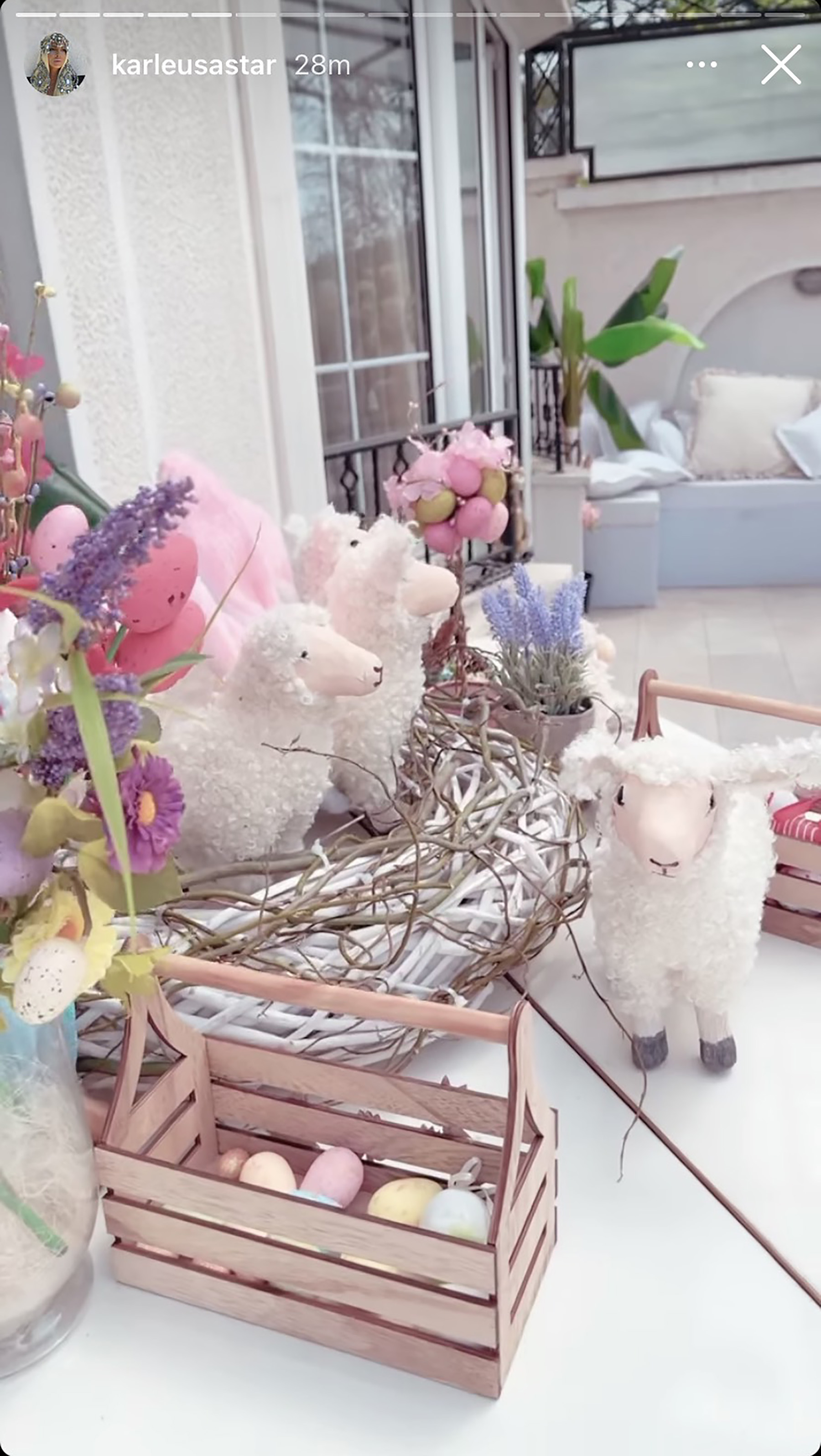 Jelena Karleuša Uskrs