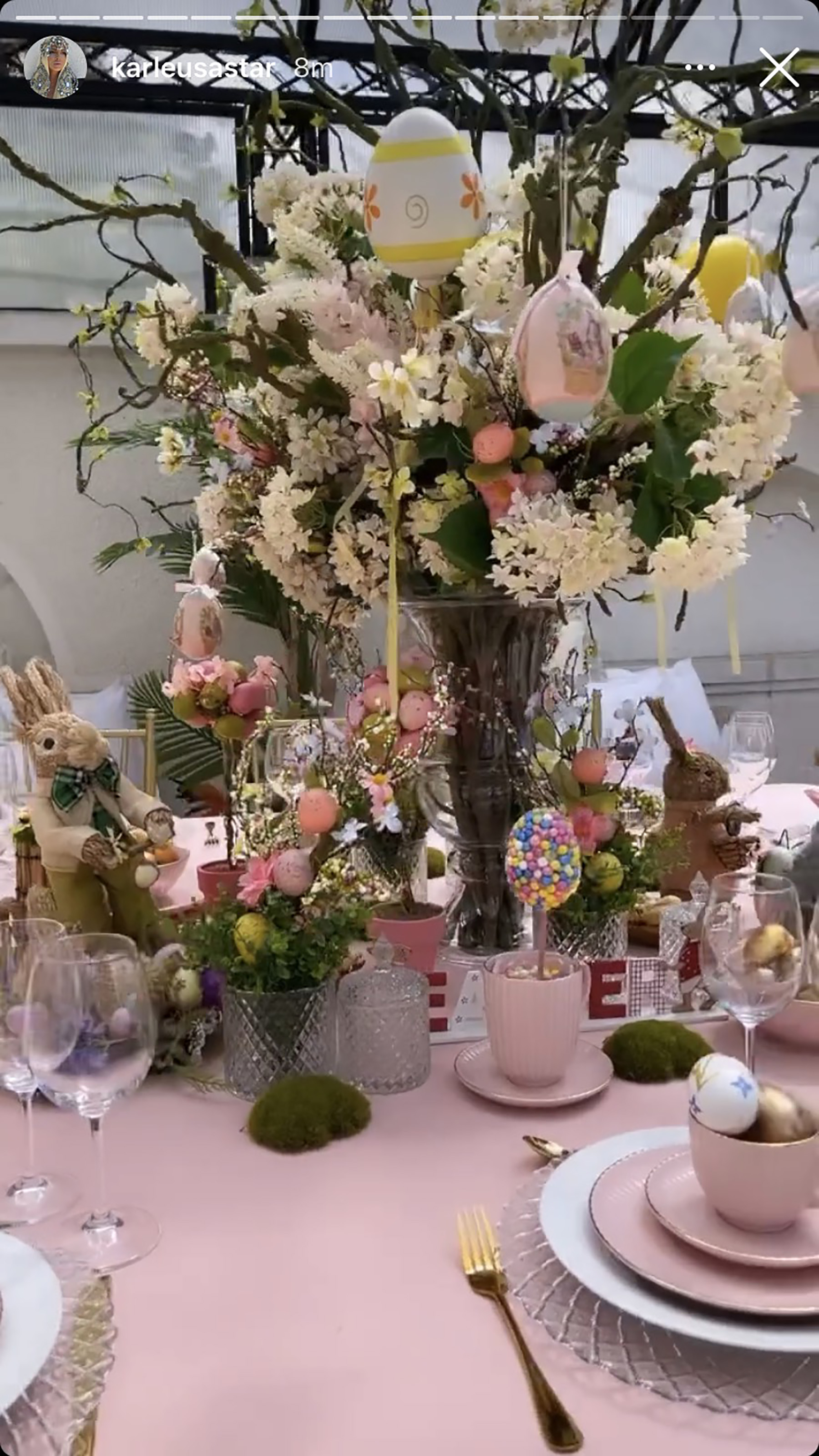 Jelena Karleuša Uskrs