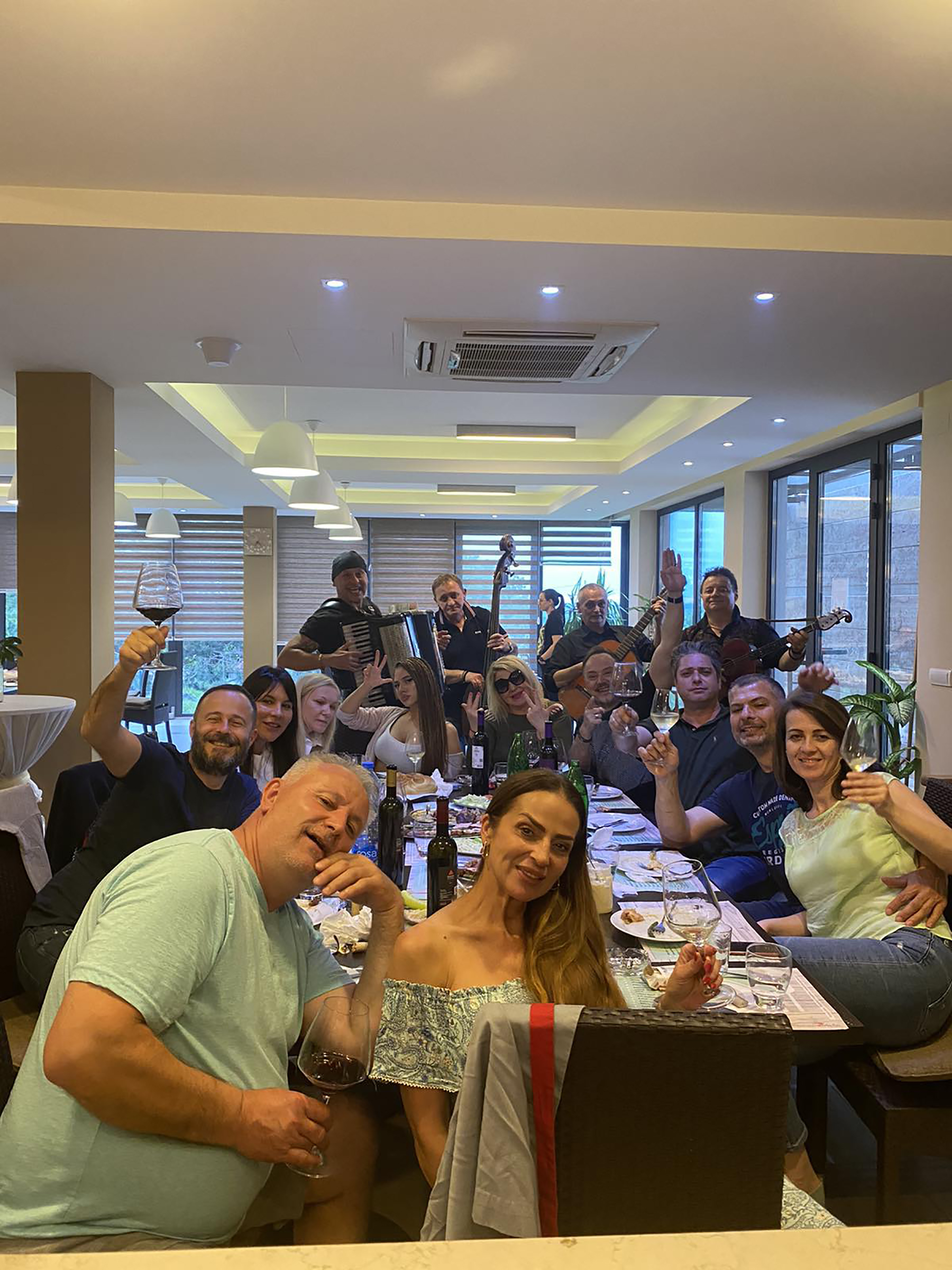 Knez prosledio Mariji