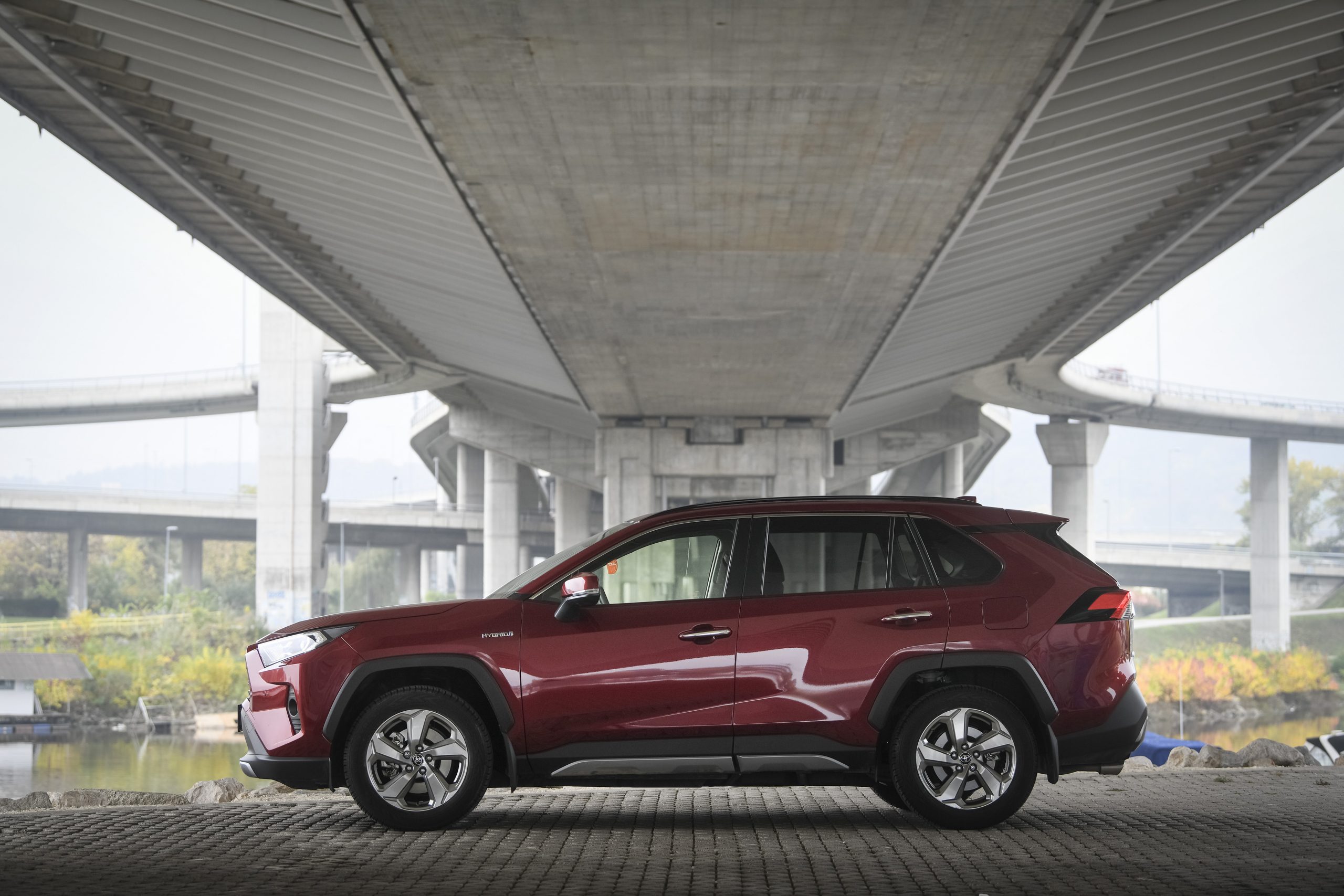 Beograd 04. novembar 2020. Automobil Toyota RAV4, test voznja, auto Tojota Foto:Filip Krainčanić/Nova.rs