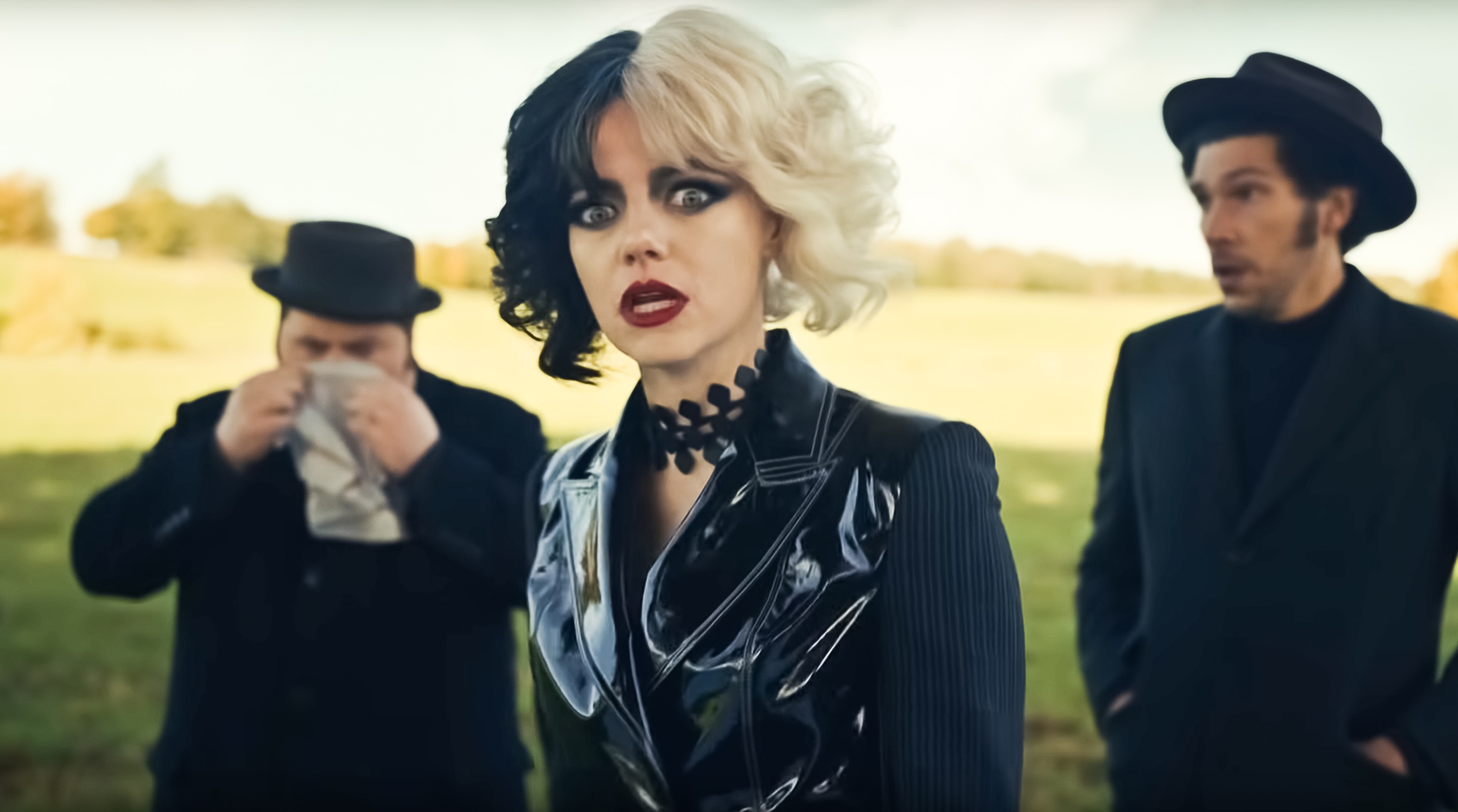 Emma Stone , Paul Walter Hauser  and Joel Fry