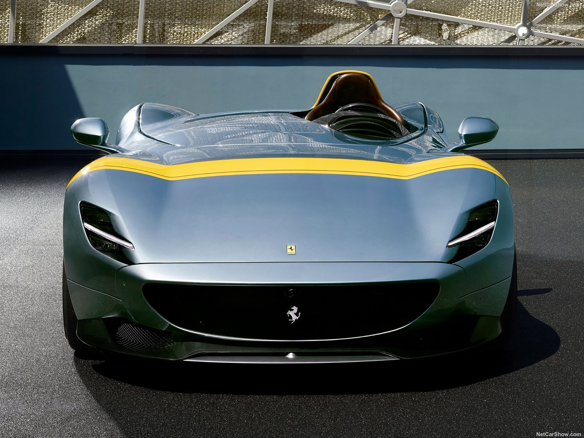 Ferrari, a tag Monza SP1