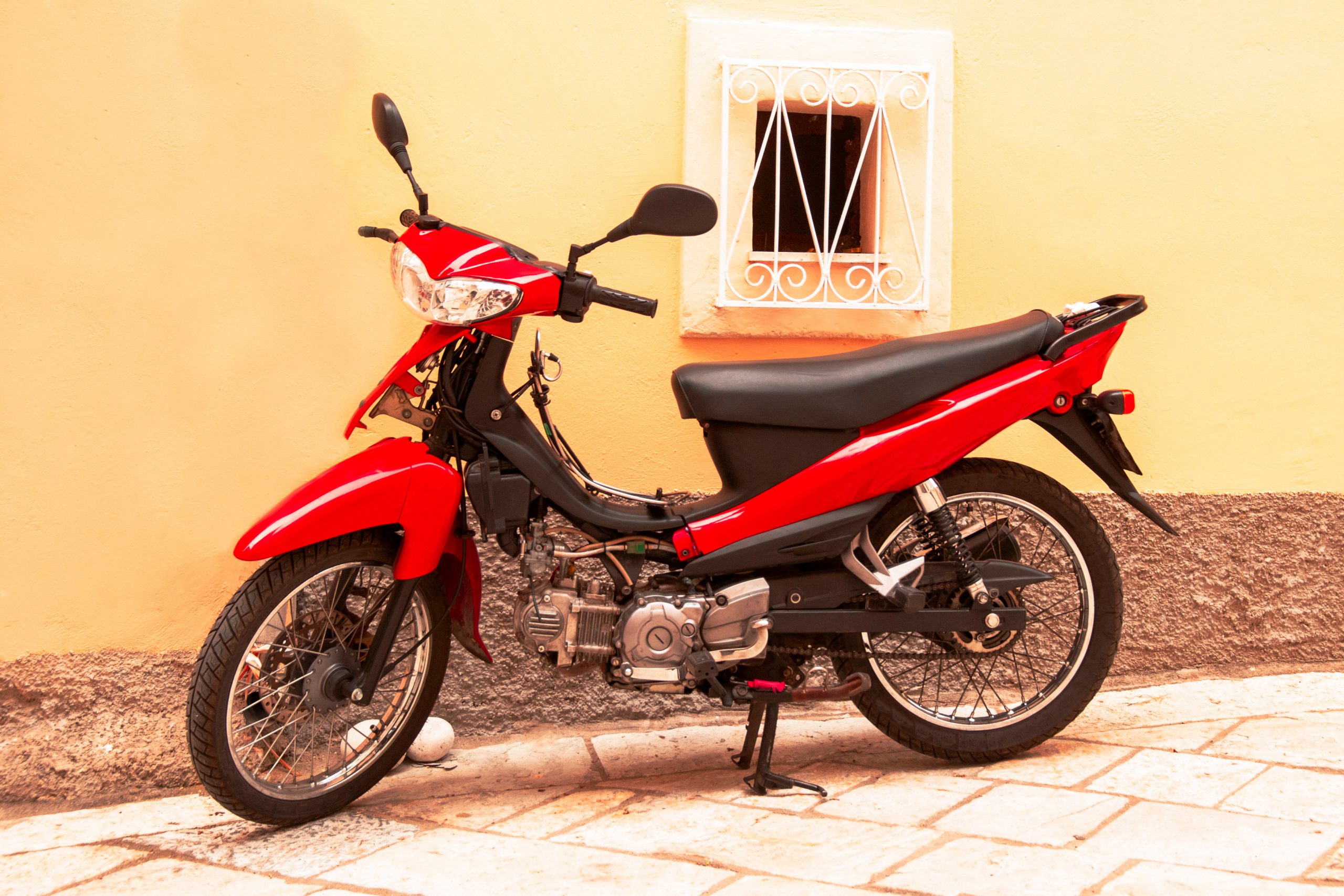 Moto, moped, motor Foto: Shutterstock