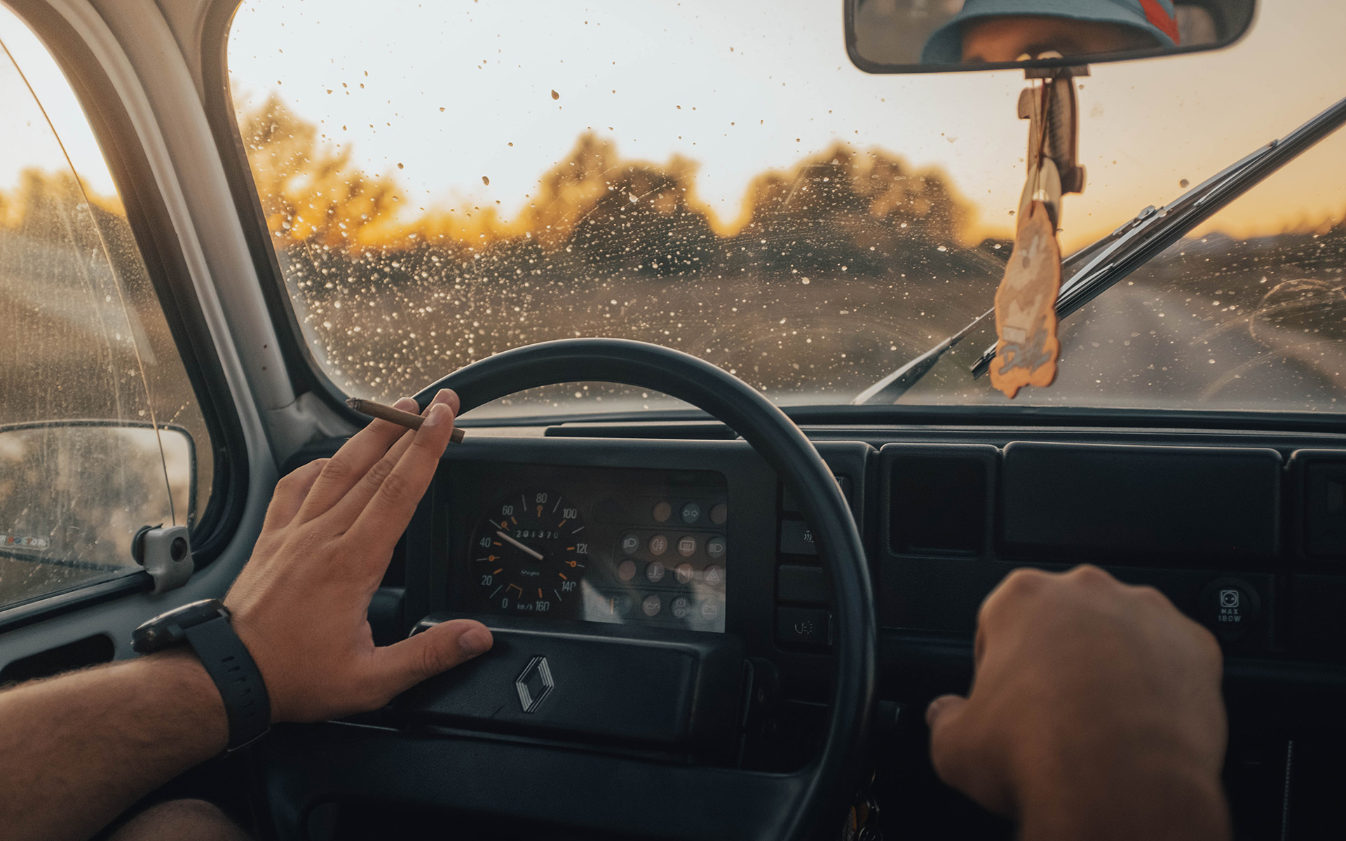 Oldtimer, Renault 4, prosledila Tina Vujanović