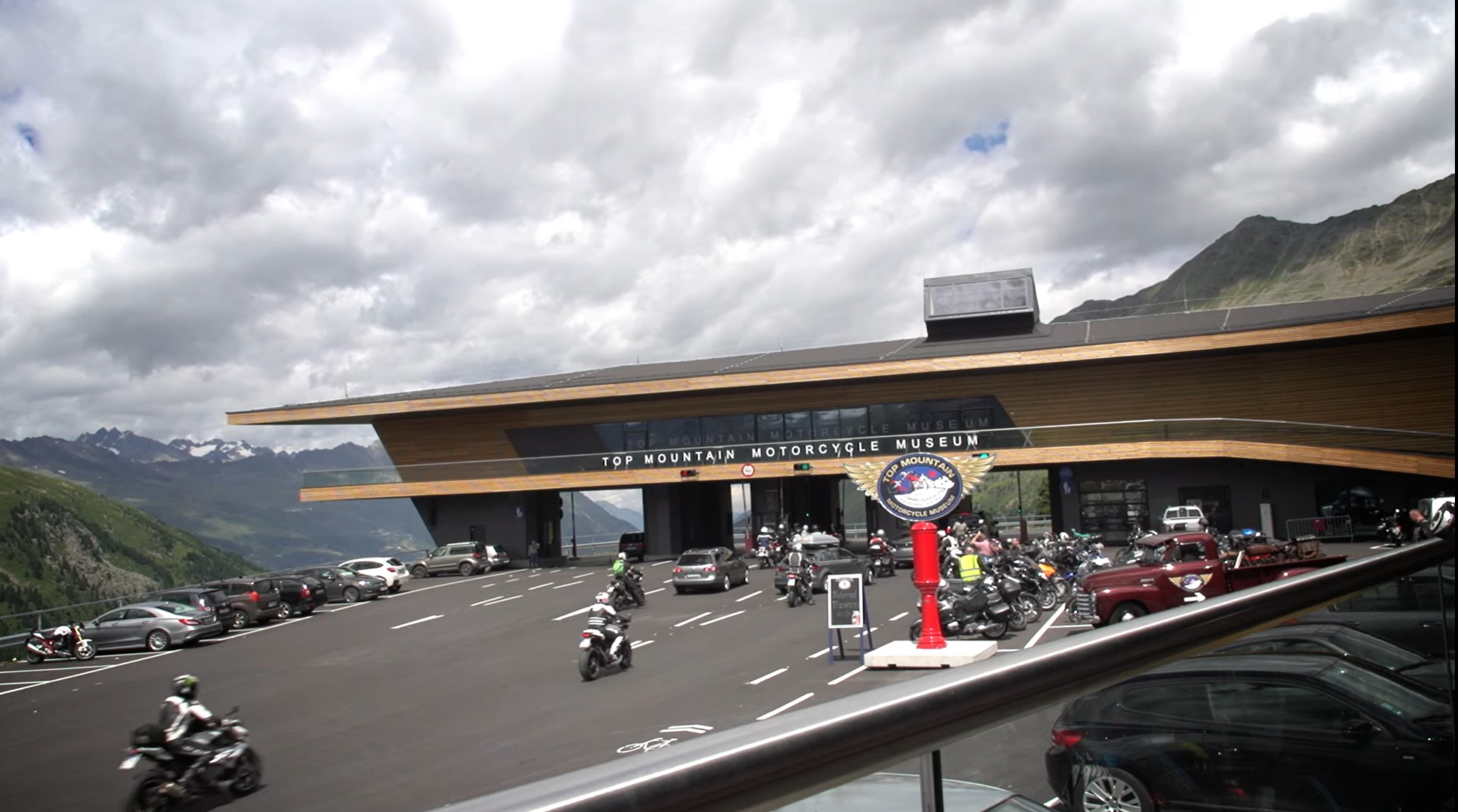 izgoreo Top Mountain Motorcycle austria