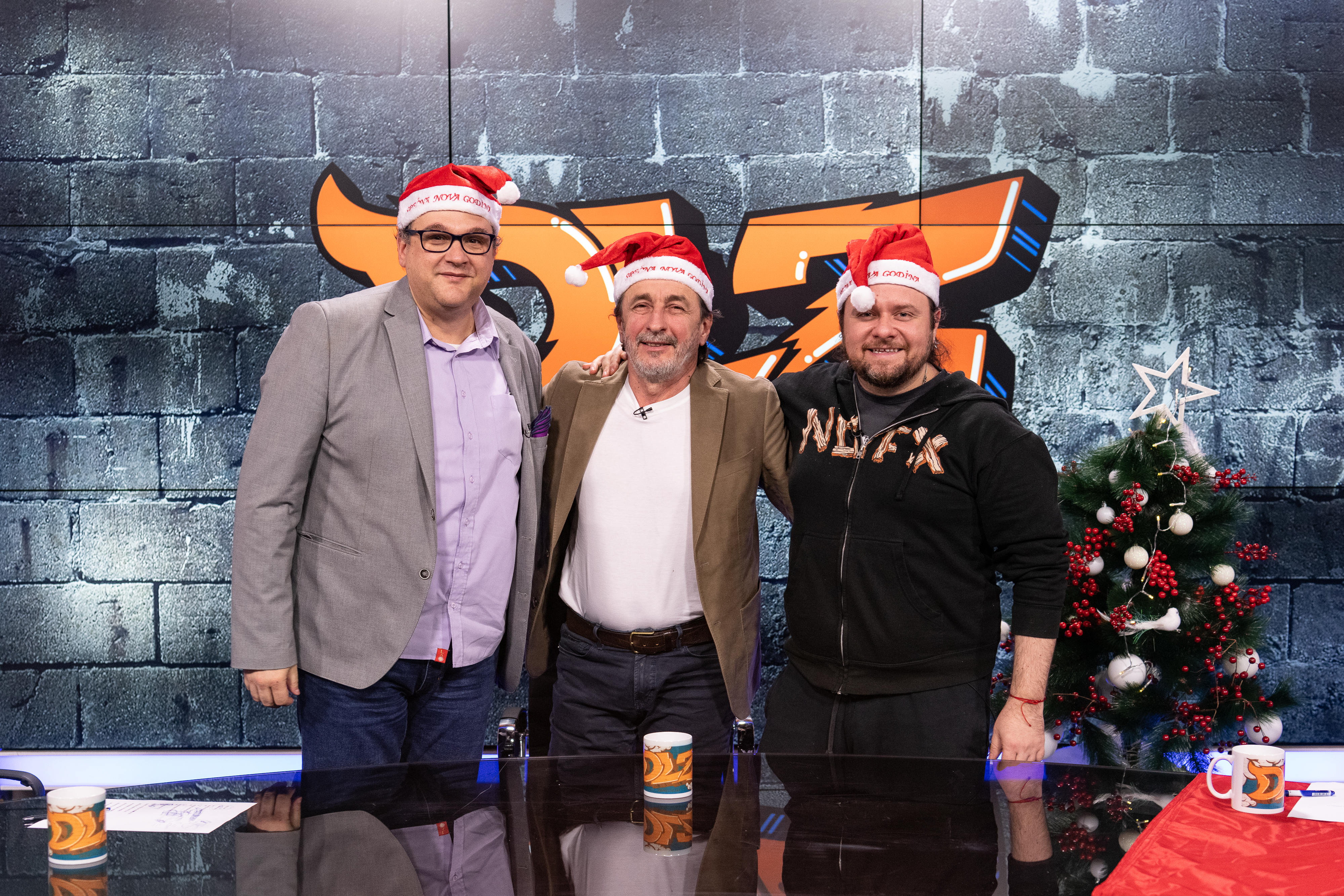 Beograd 29.12.2020. Nenad Kulačin, Veselin Simonović, Vesa Simonović, Marko Vidojković, emisija Dobal Loš Zao, DLZ Foto: Ivan Dinić/Nova S