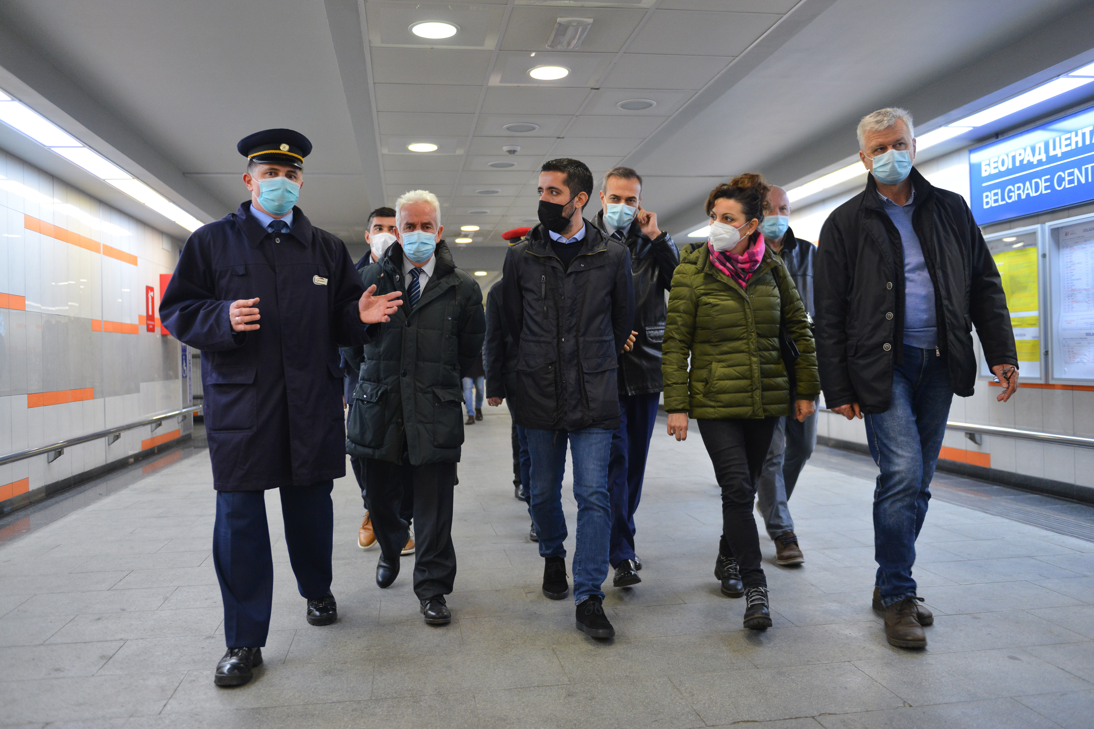 MOMIROVIC U OBILASKU RADOVA