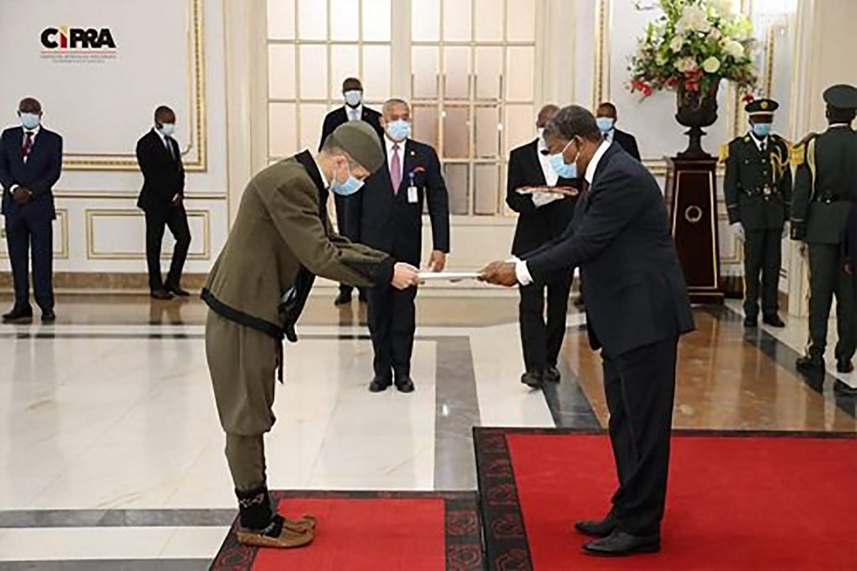 Miloš Perišić, ambasador Srbije u Angoli, Angola Foto: Twitter/CIPRA