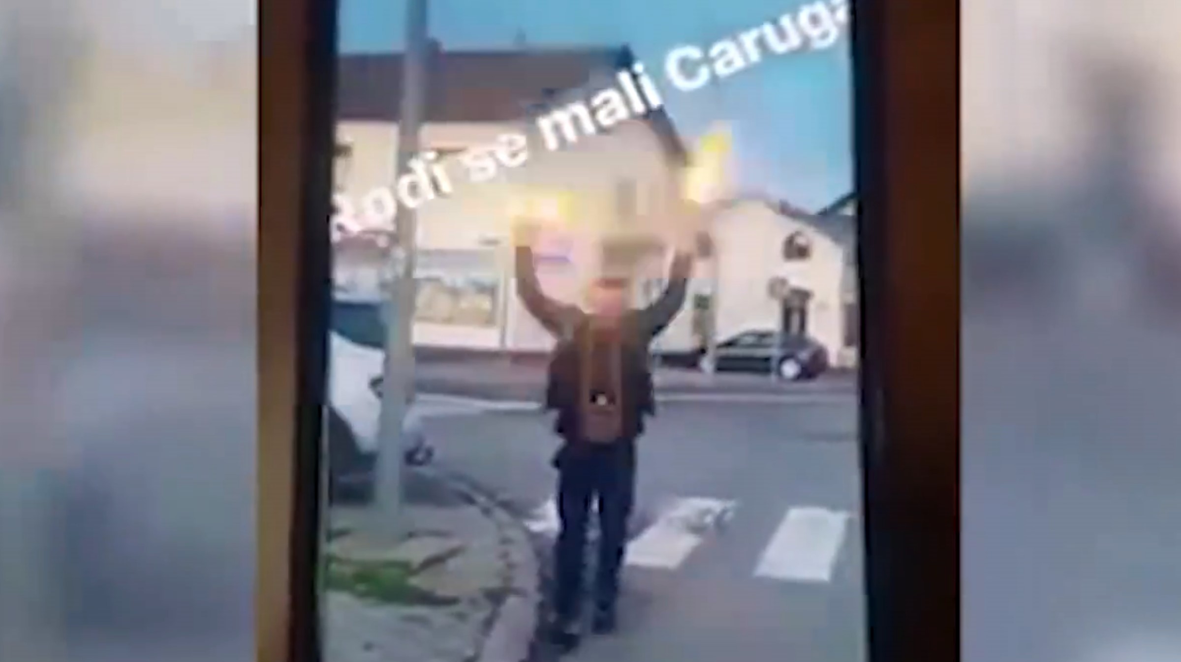 pucnjava covek puca povodom rodjenja deteta