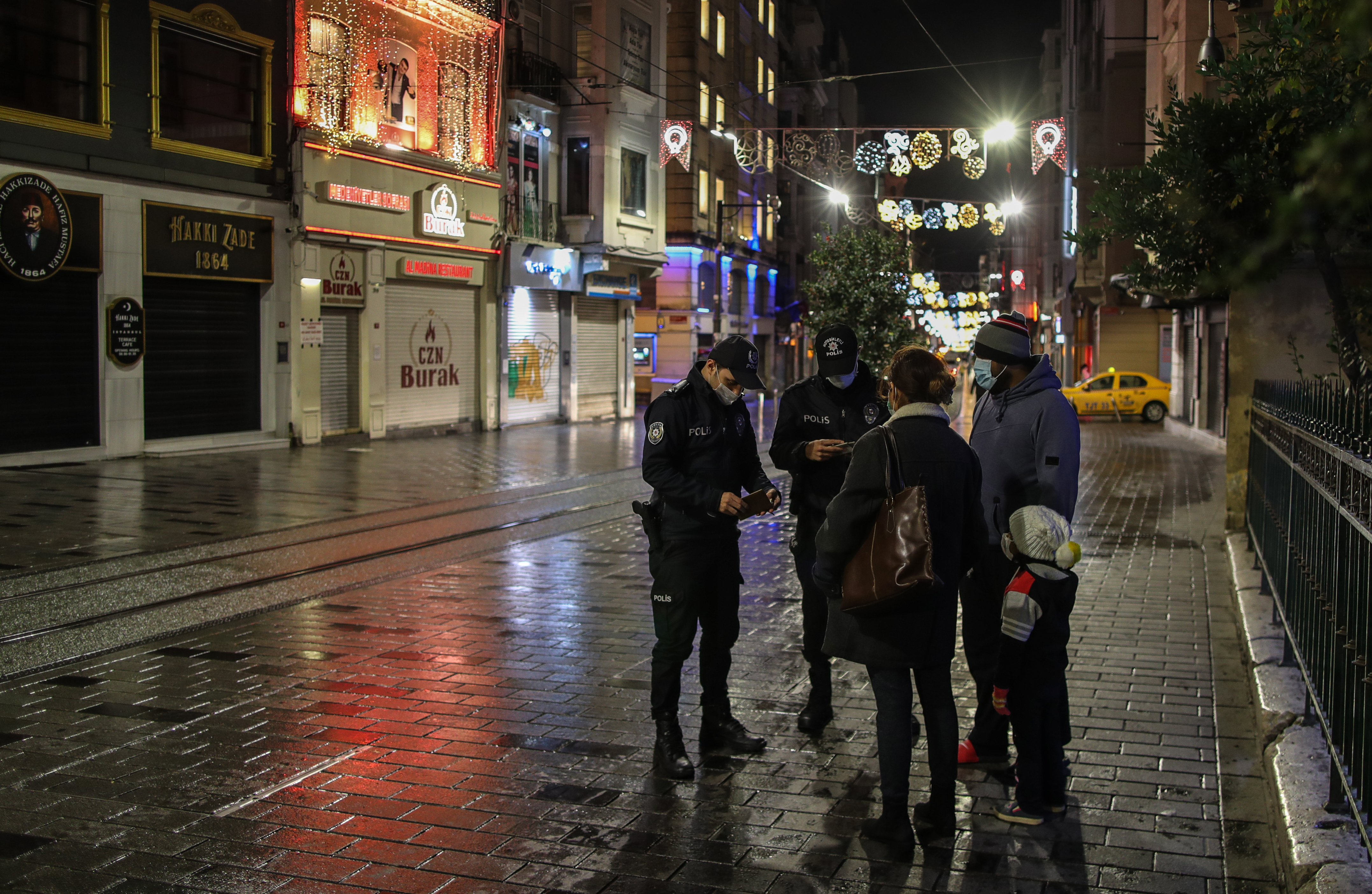 New measures to curb increasingrising COVID-19 cases in Istanbul