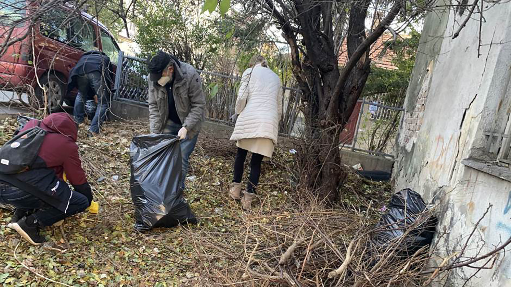 Inicijativa Ne davimo Beograd očistila Gospodara Vučića